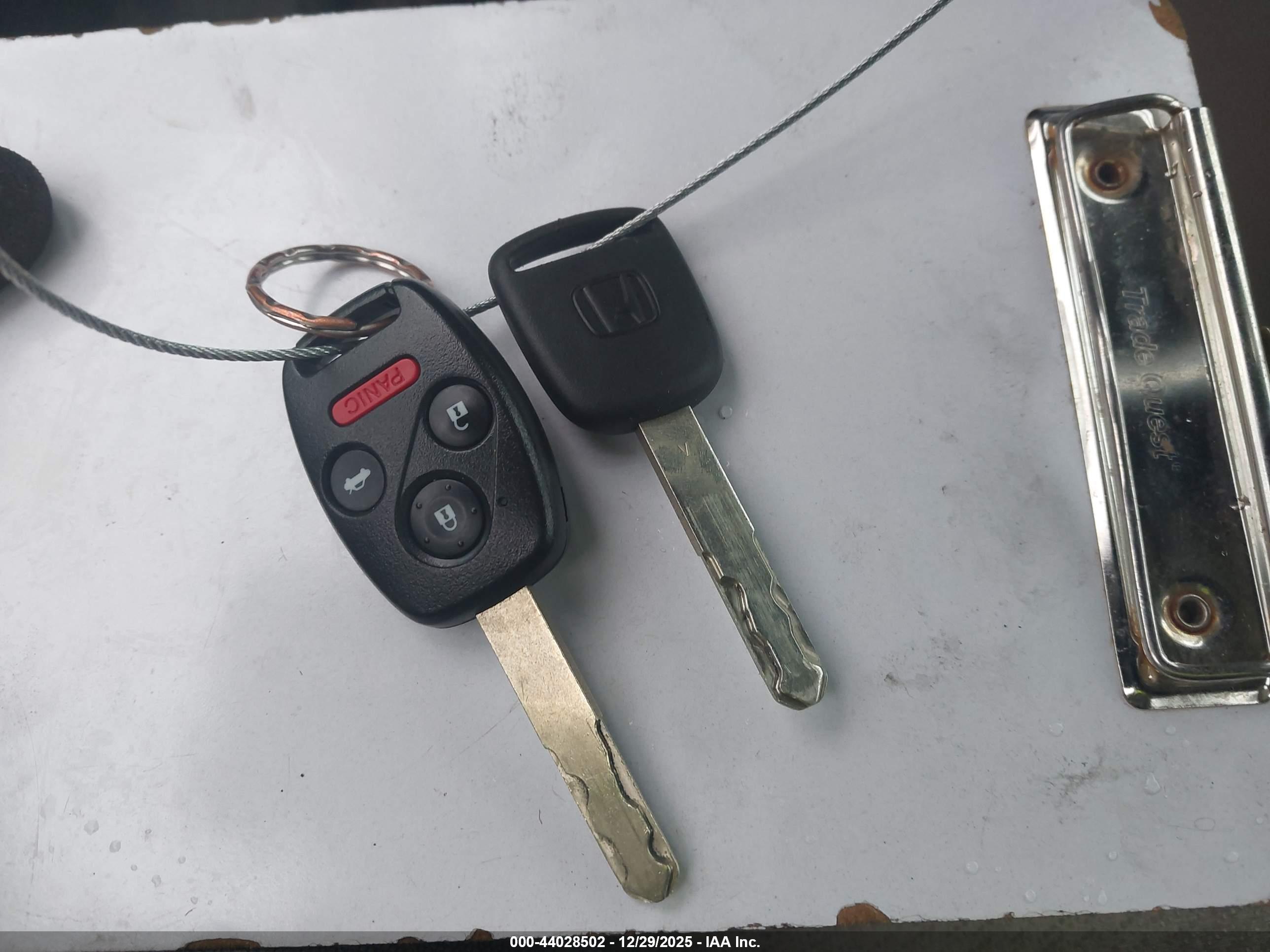 HONDA CIVIC image 11