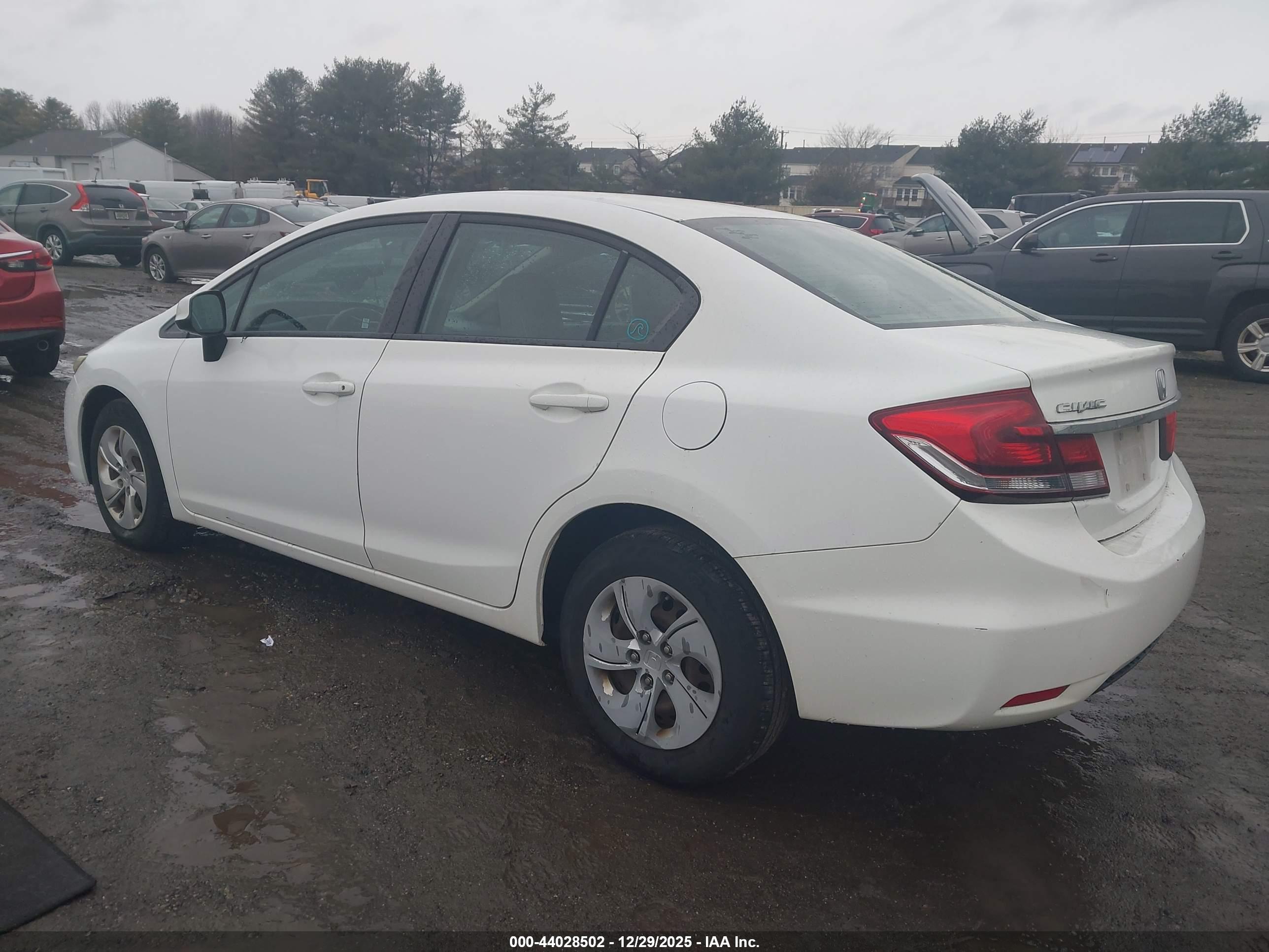 HONDA CIVIC image 3