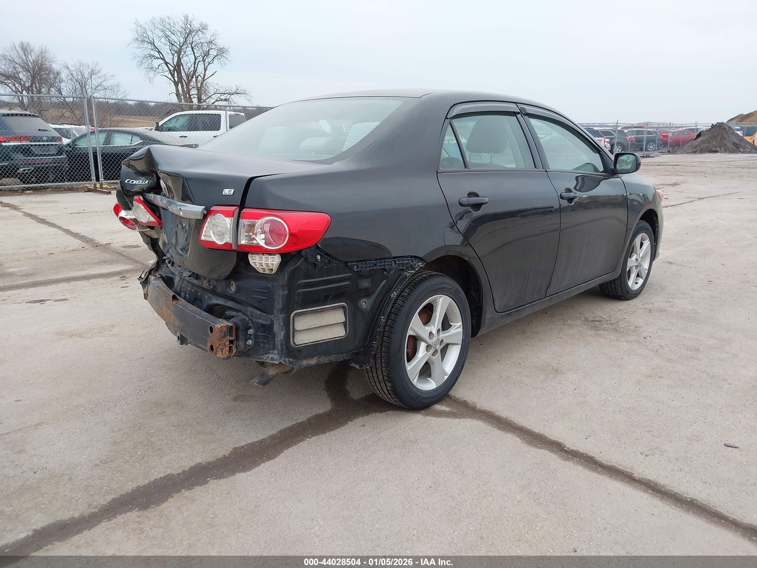TOYOTA COROLLA image 4