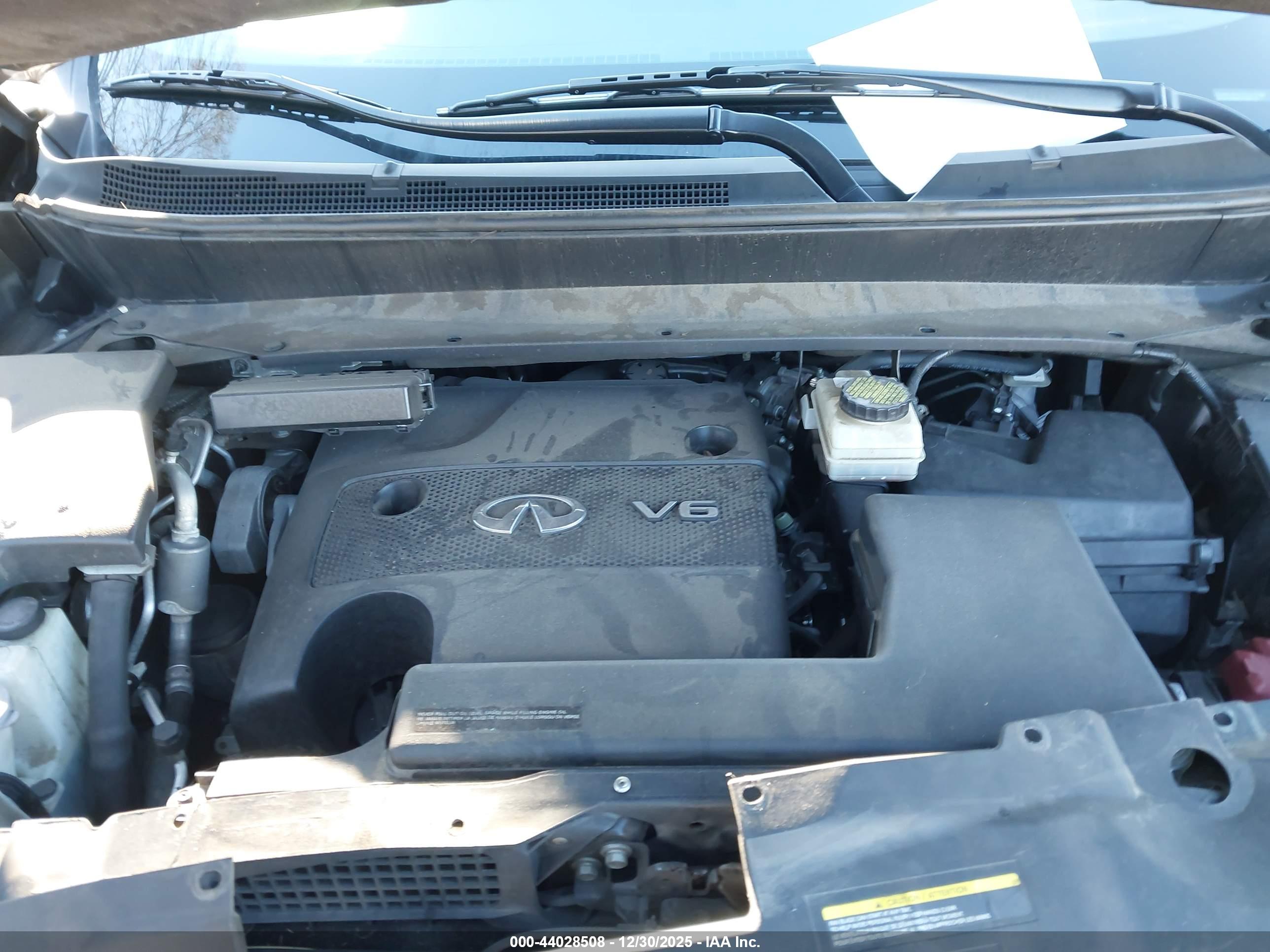 INFINITI QX60 image 10