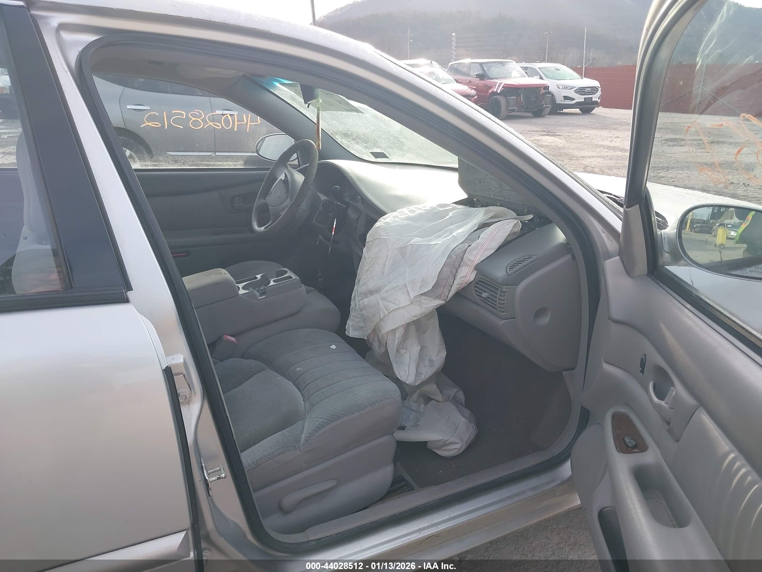 BUICK CENTURY image 5