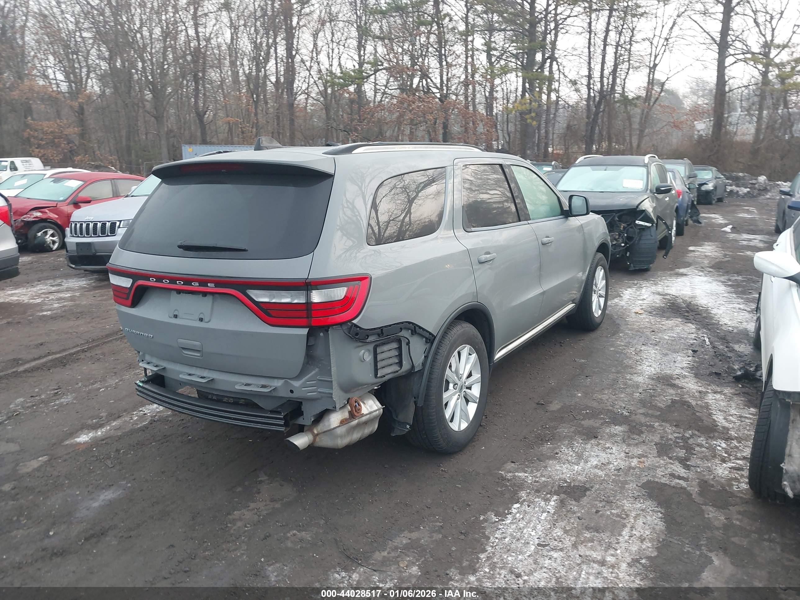 DODGE DURANGO image 4