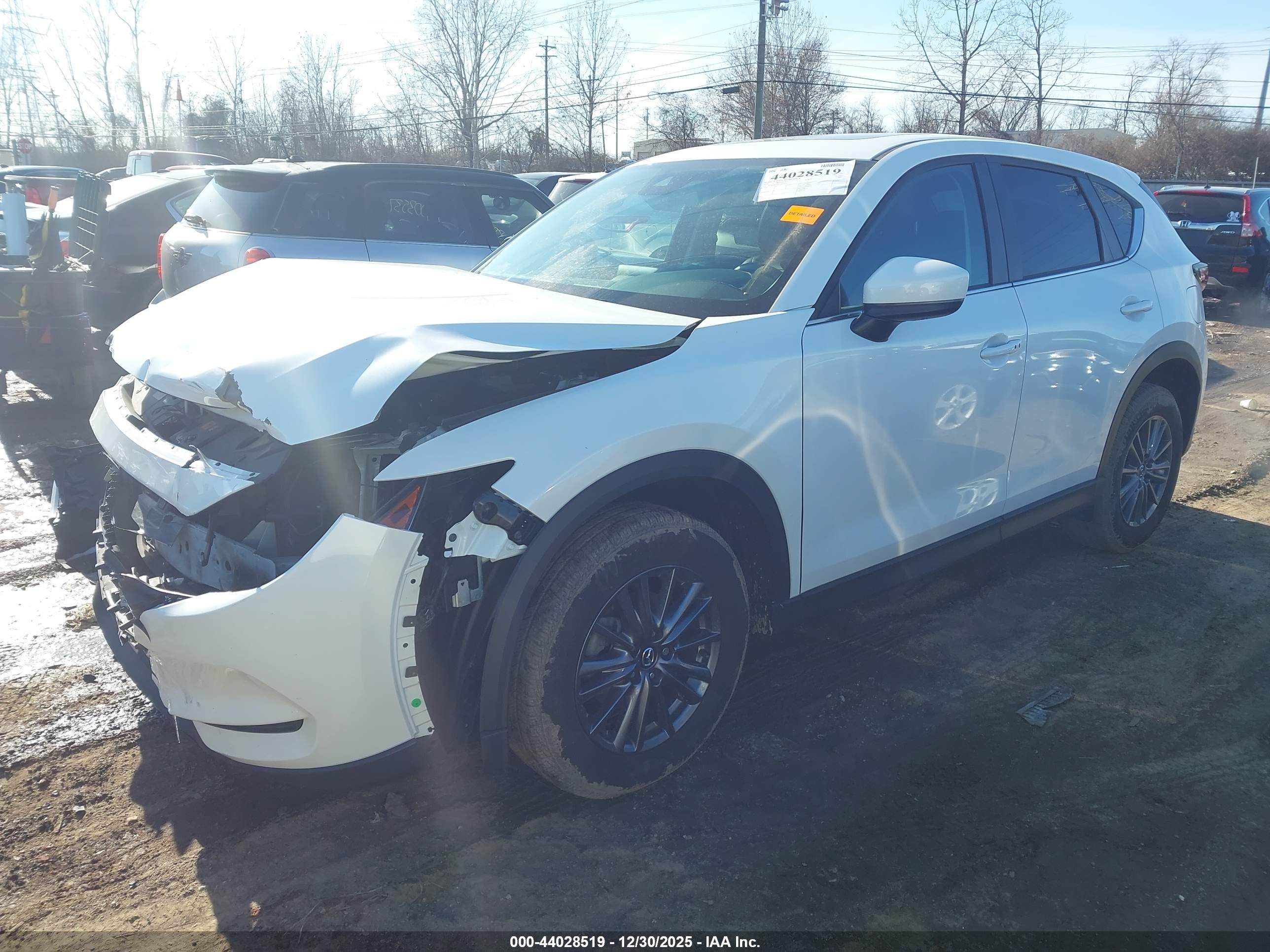MAZDA CX-5 image 2