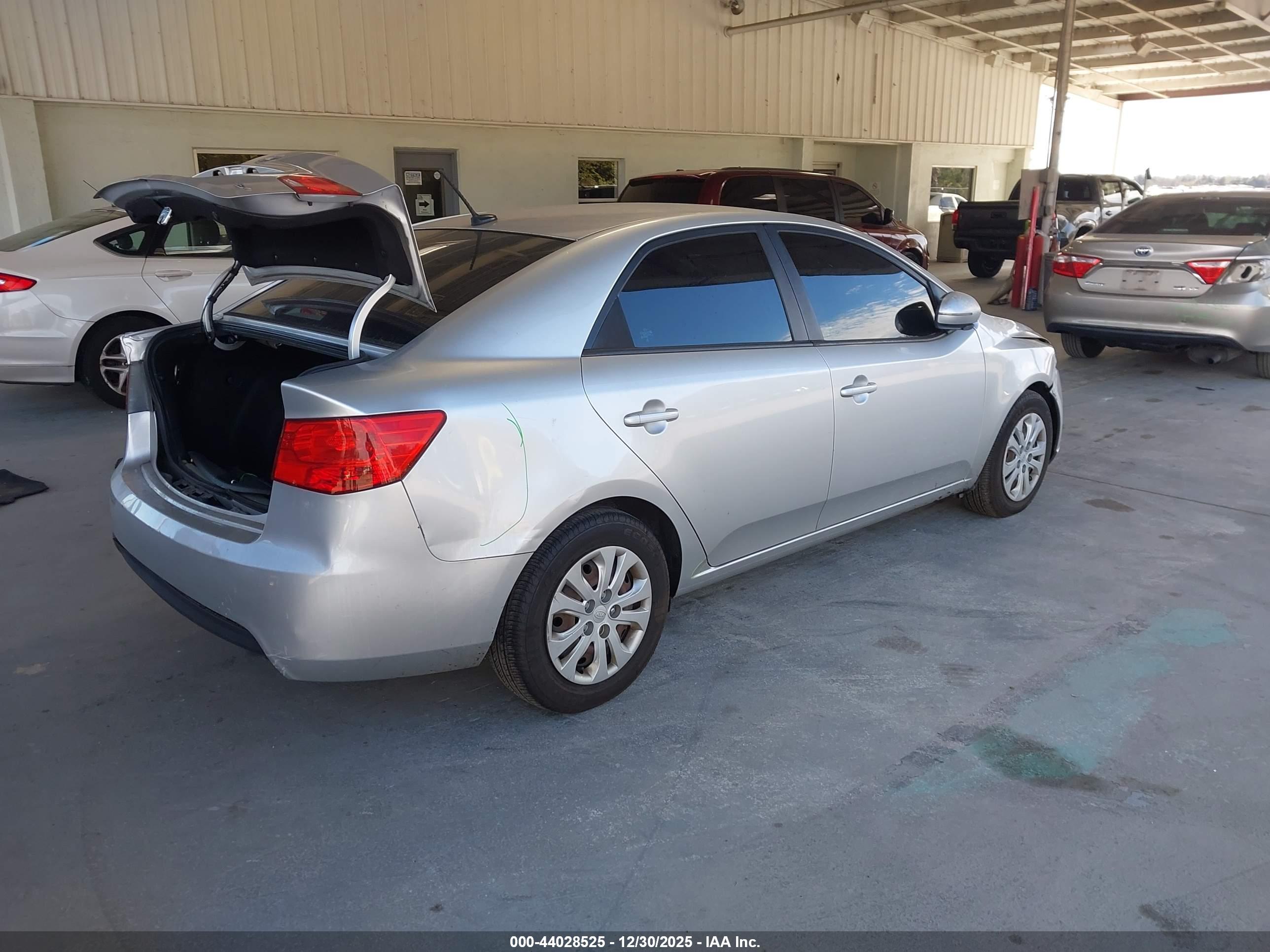 KIA FORTE image 4