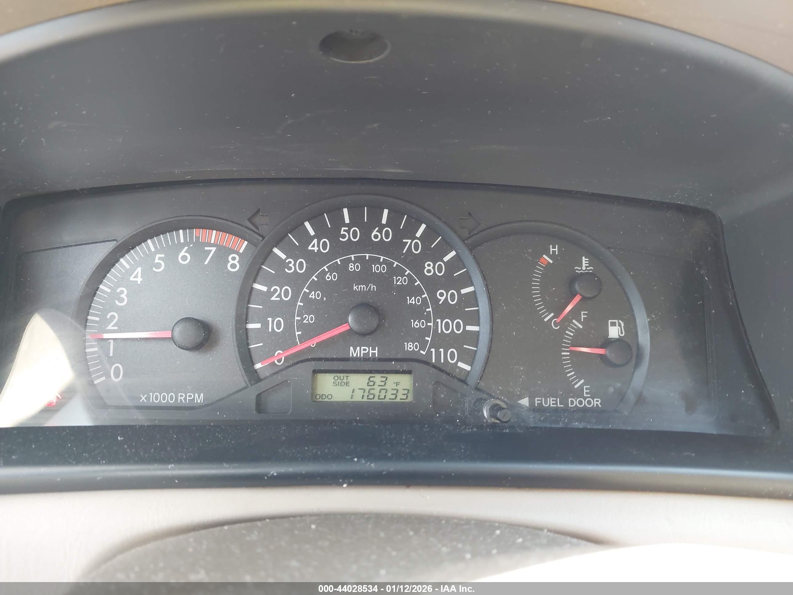 TOYOTA COROLLA image 7