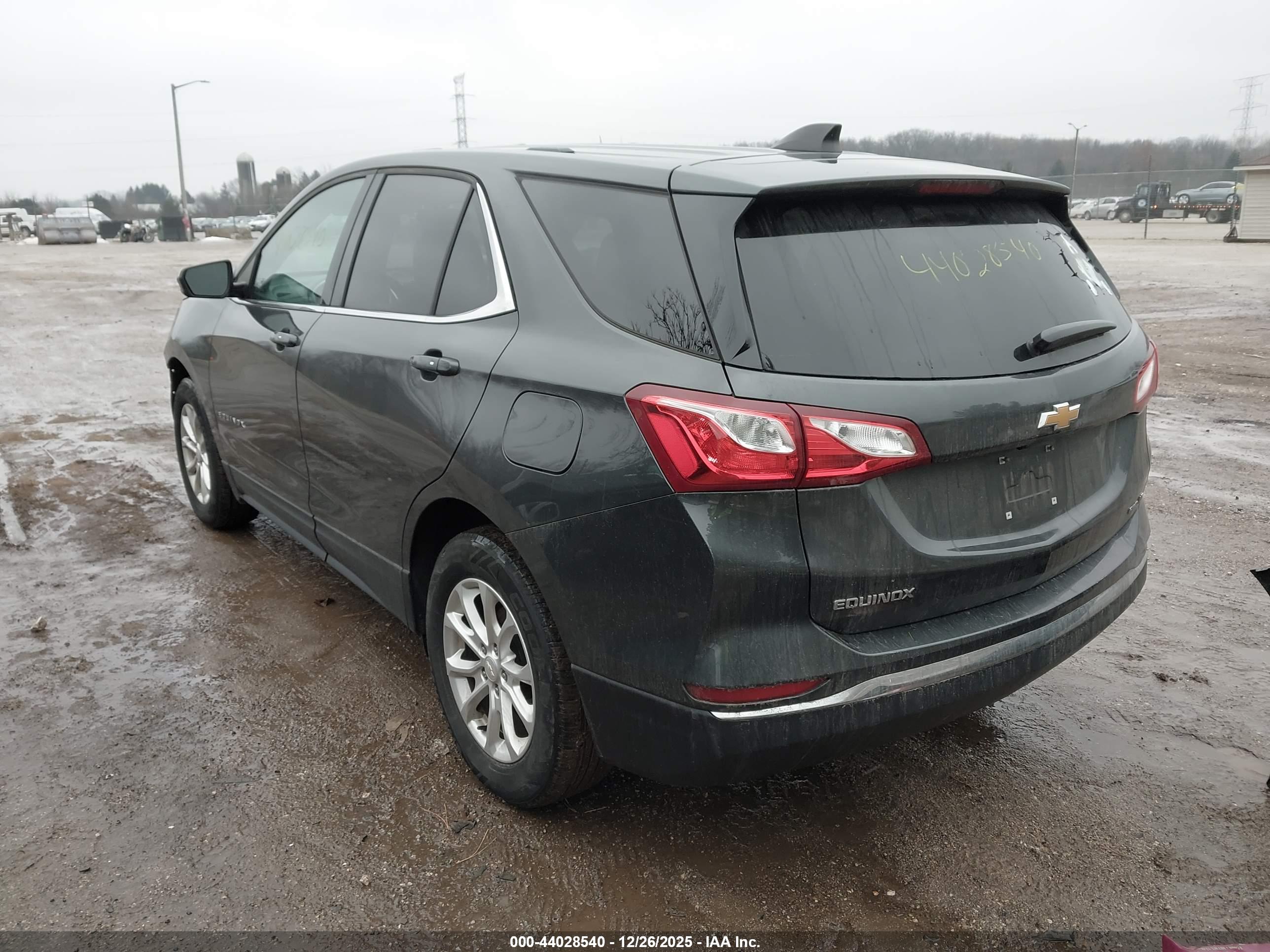 CHEVROLET EQUINOX image 3
