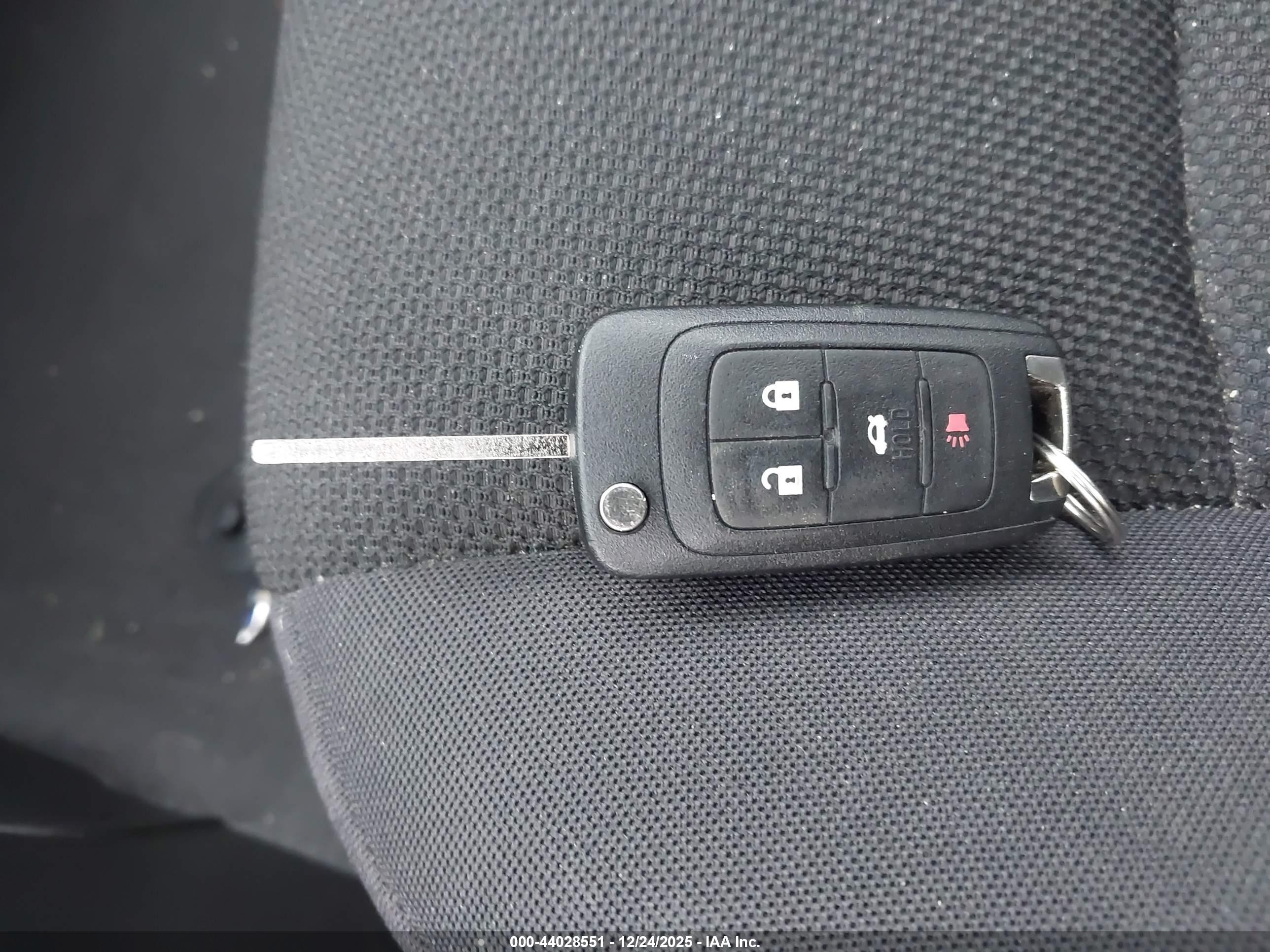 CHEVROLET CRUZE image 11