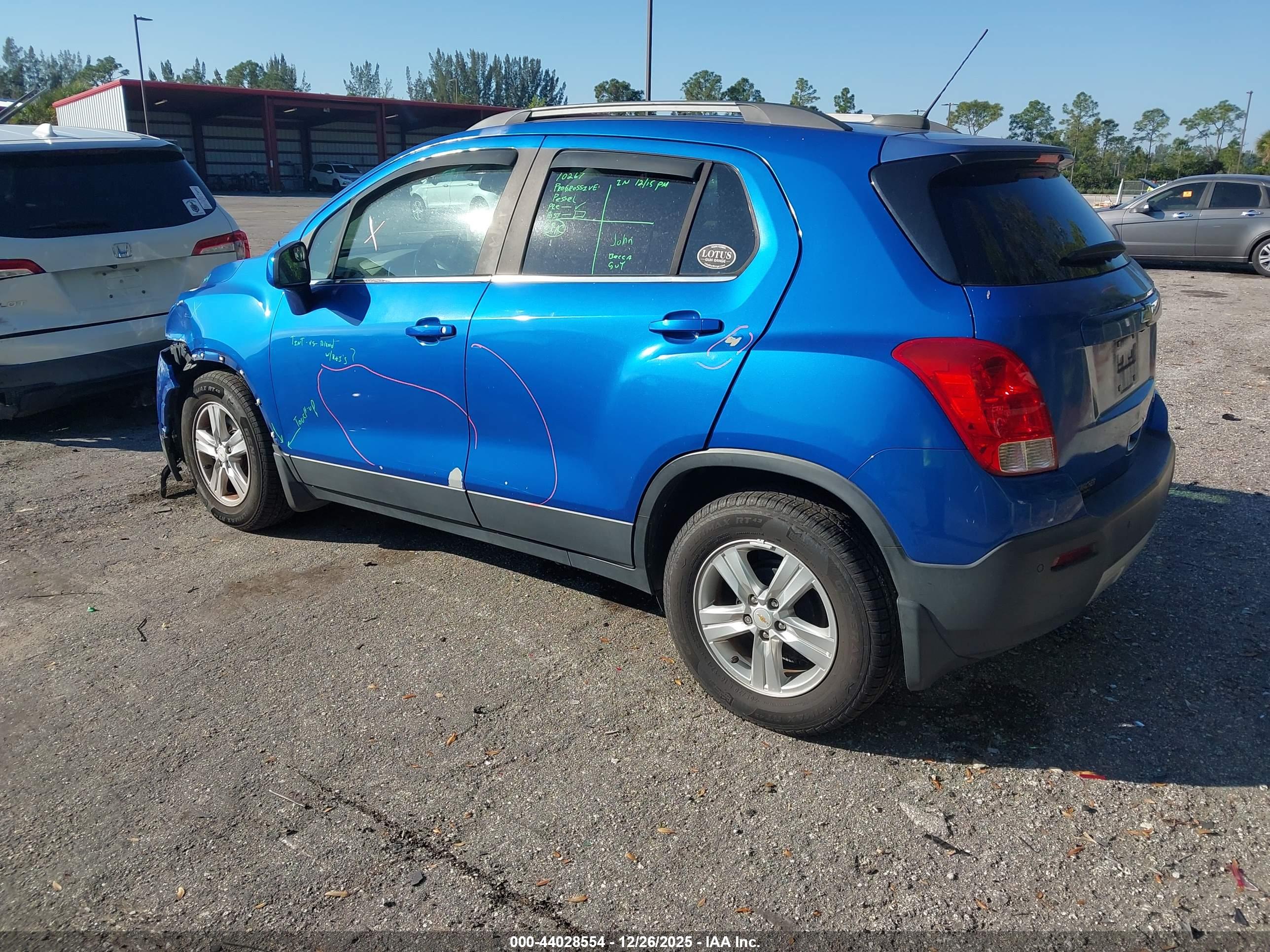 CHEVROLET TRAX image 3