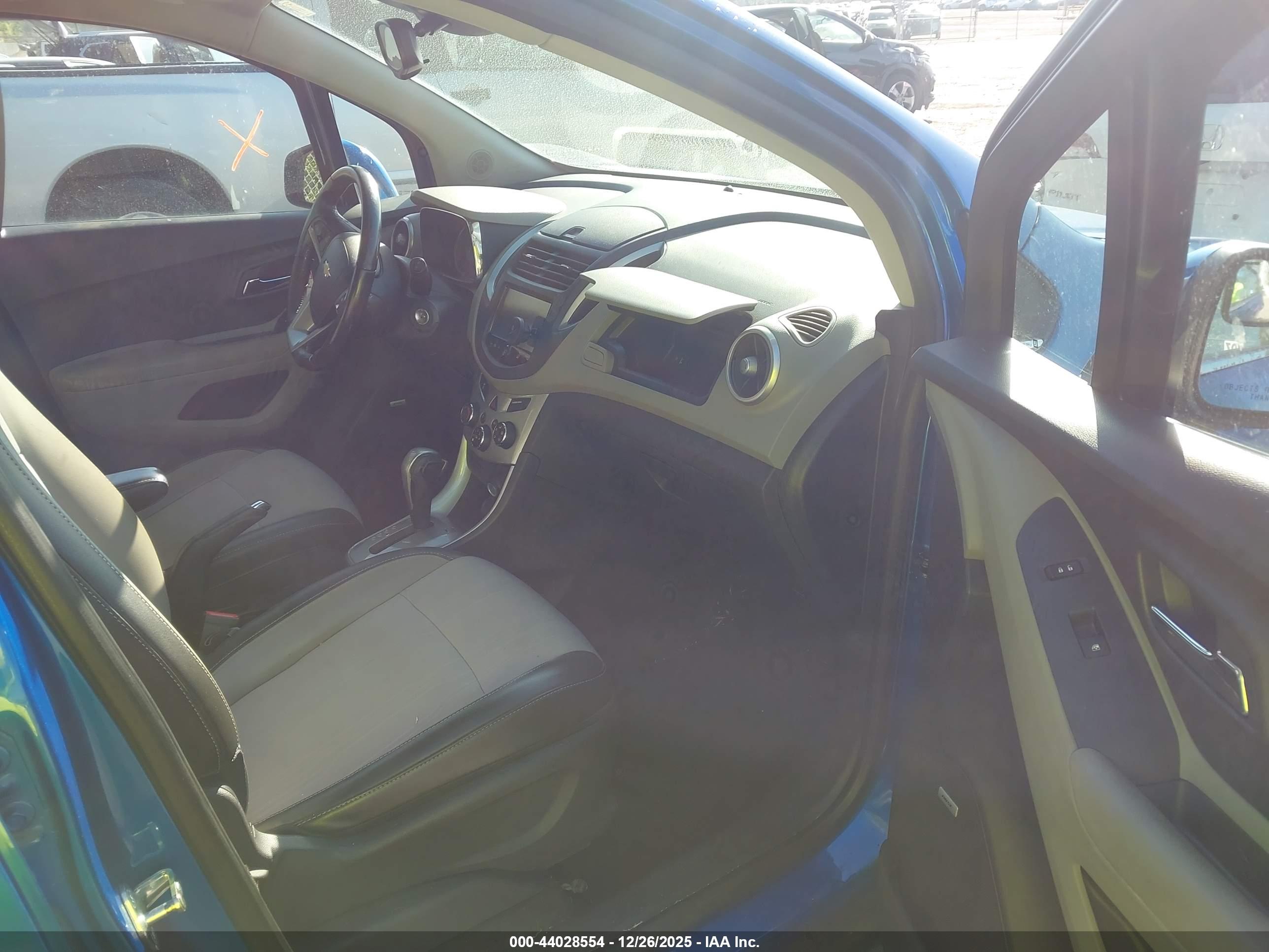 CHEVROLET TRAX image 5