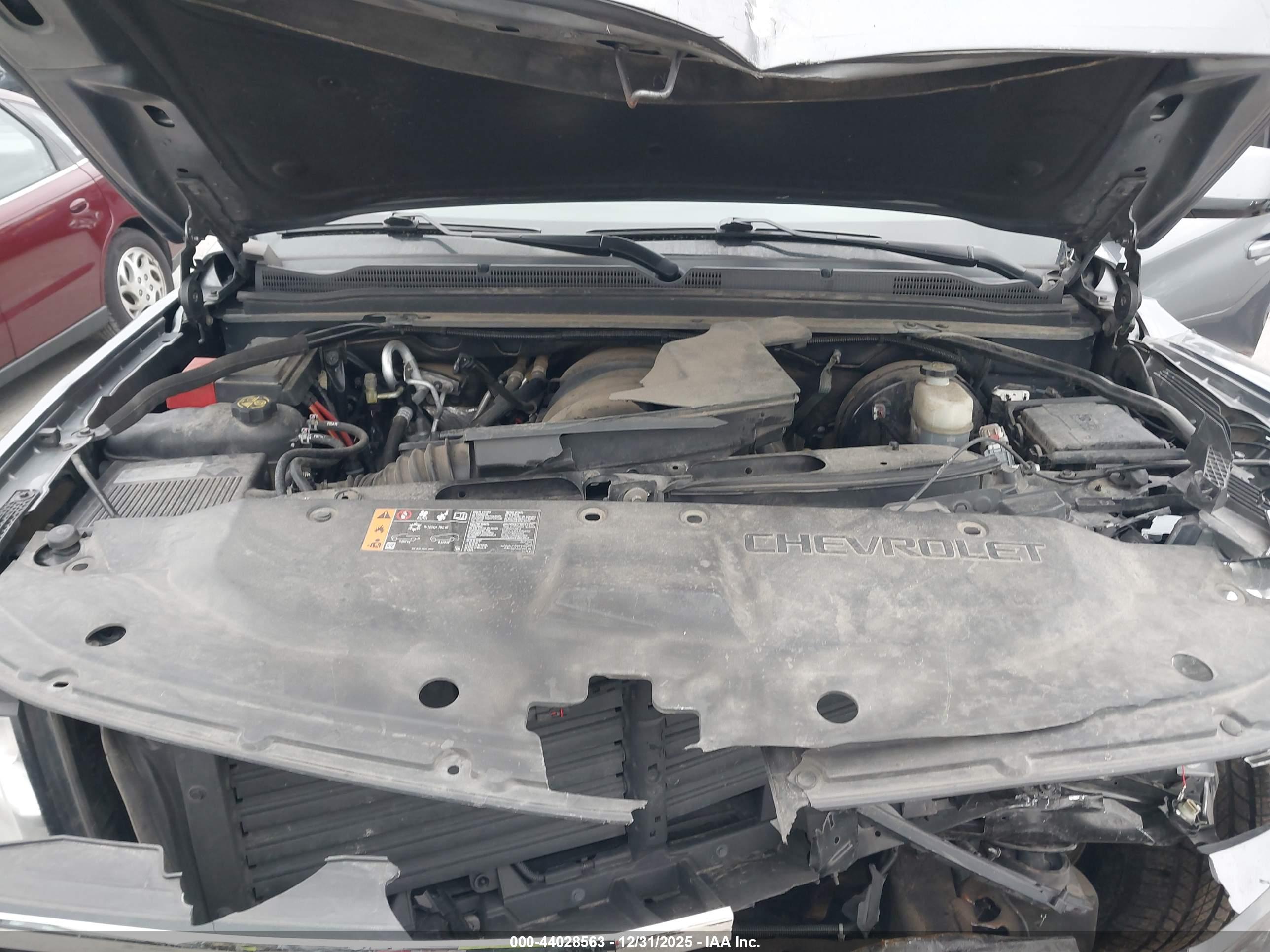 CHEVROLET TAHOE image 10