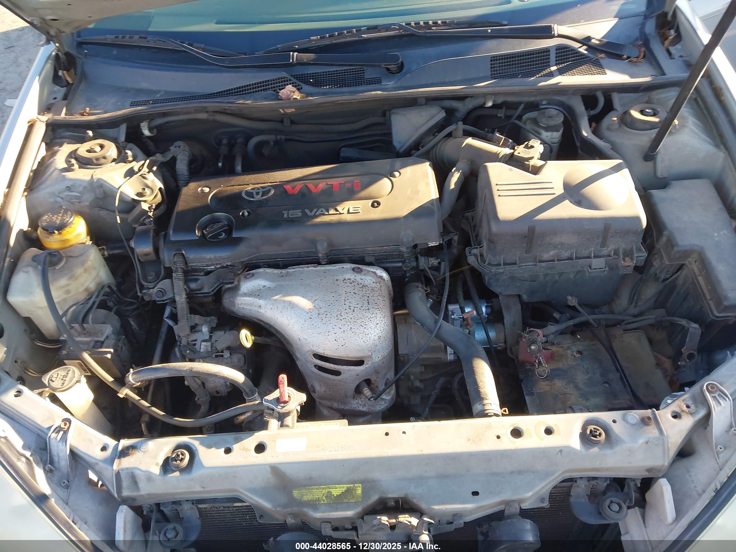 TOYOTA CAMRY image 10