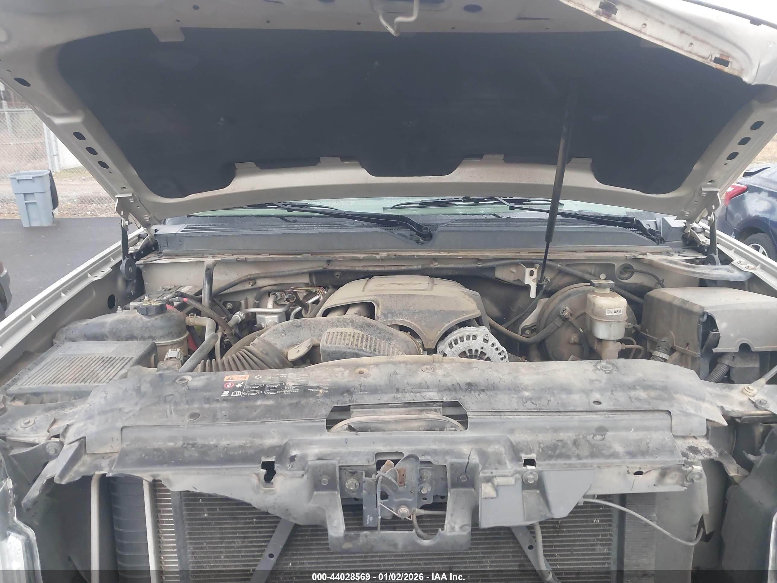 GMC YUKON image 10