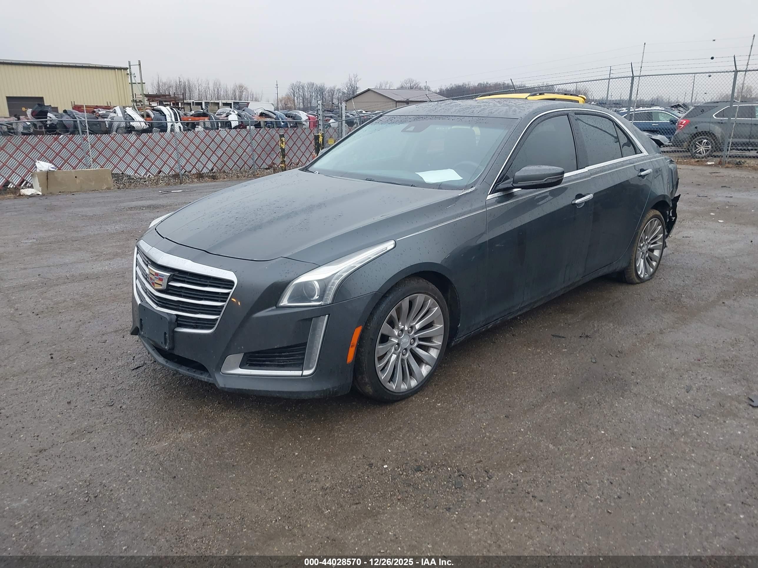 CADILLAC CTS image 2