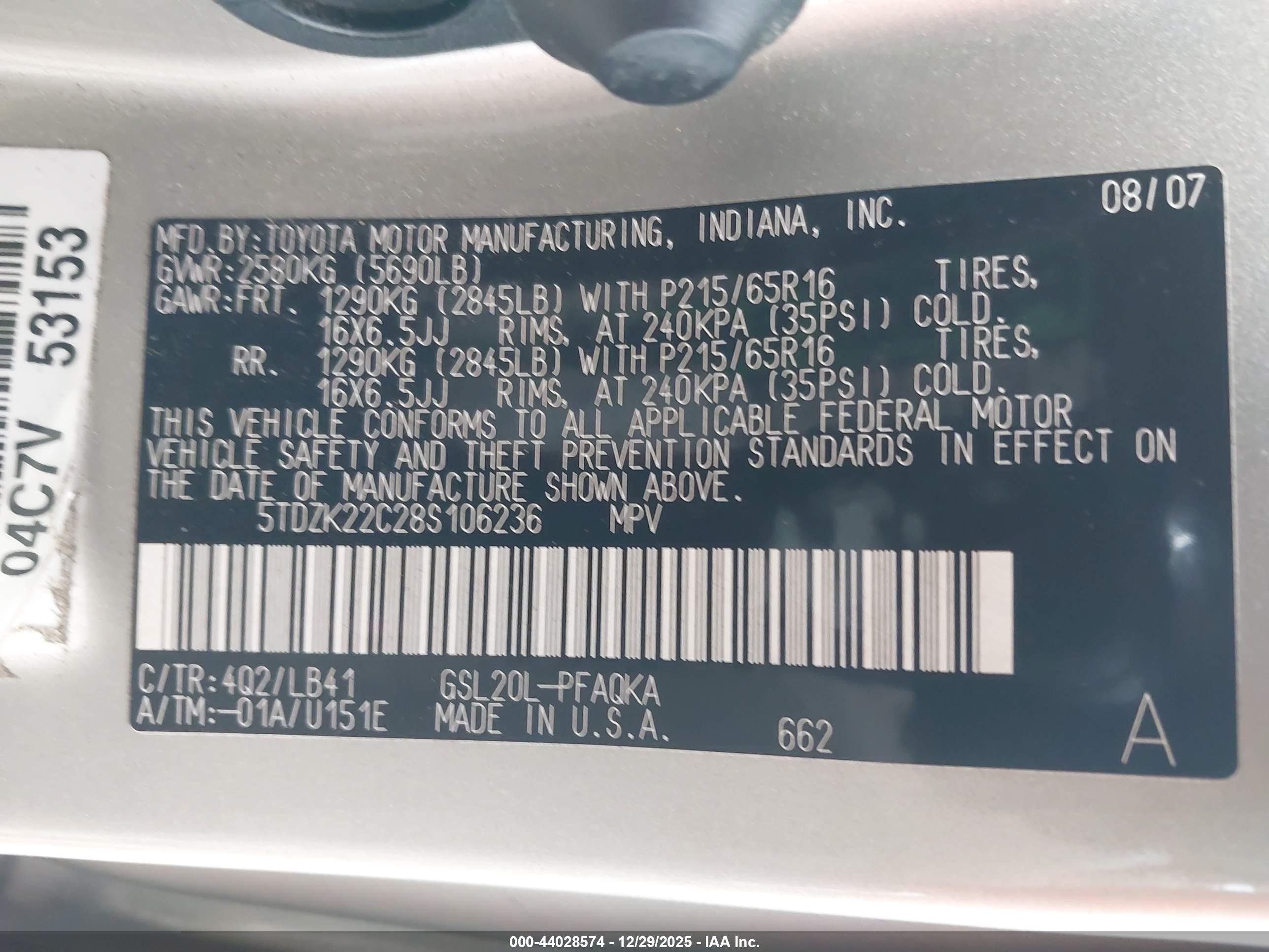 TOYOTA SIENNA image 9