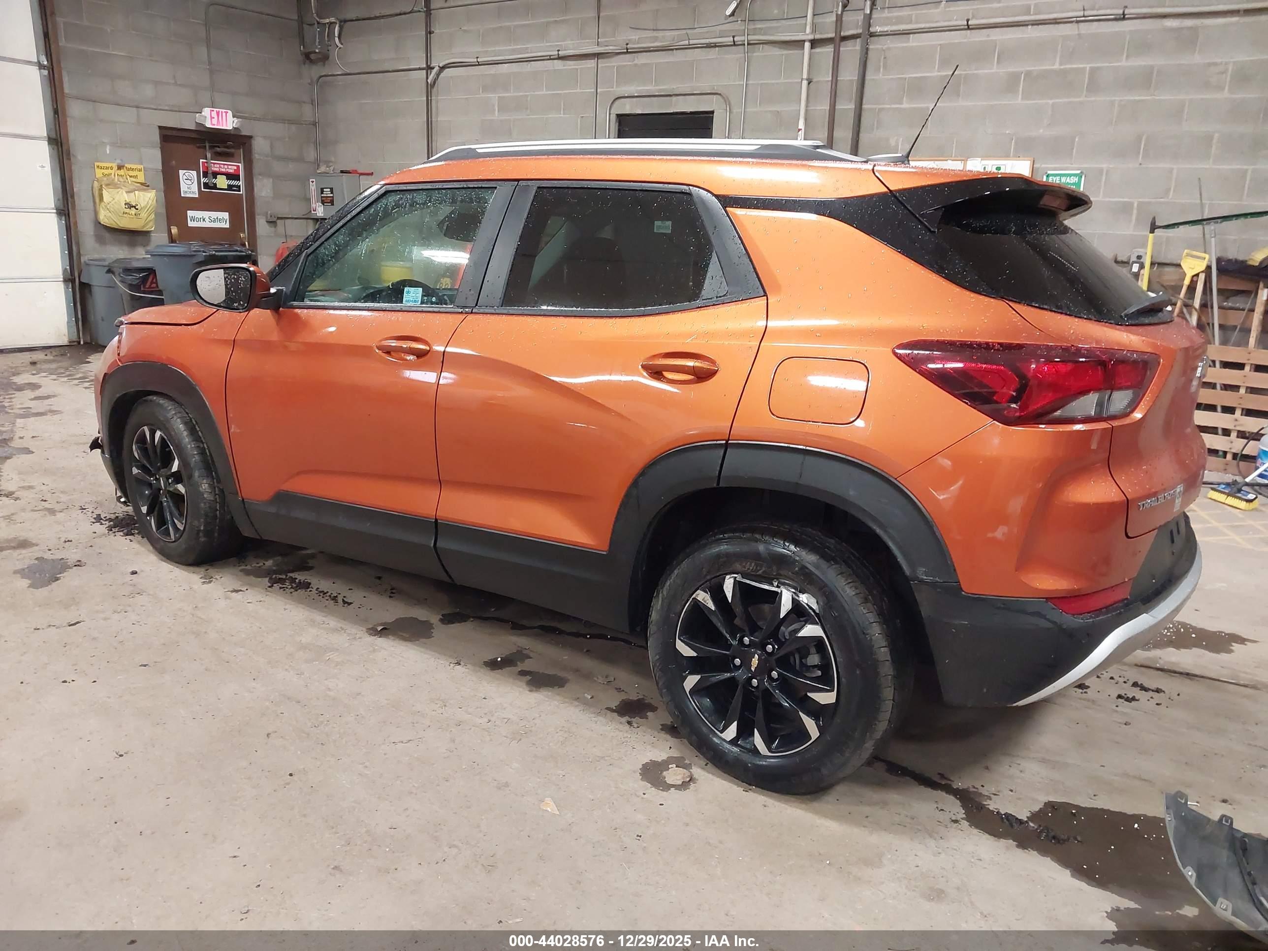 CHEVROLET TRAILBLAZER image 3