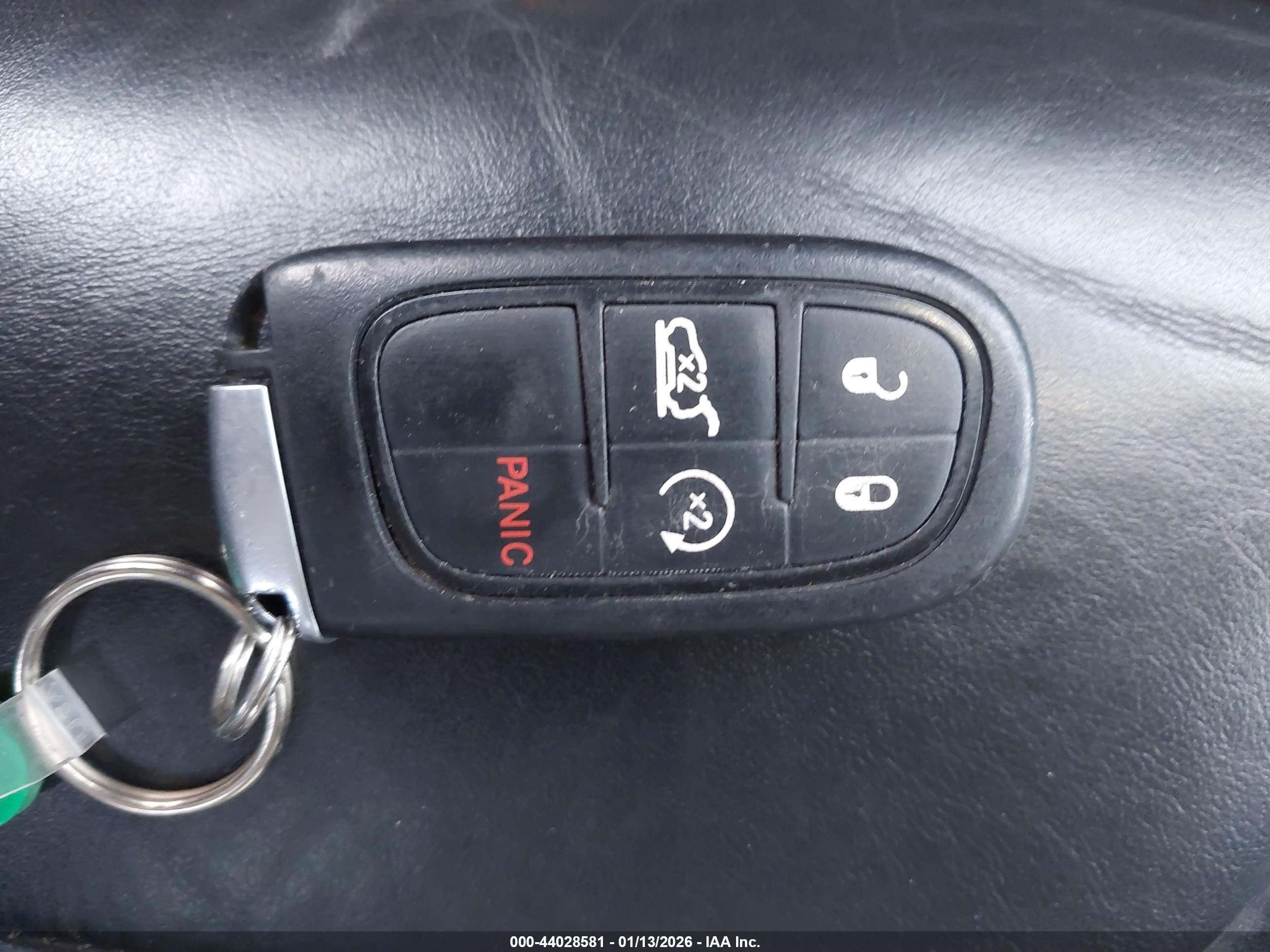 JEEP CHEROKEE image 11