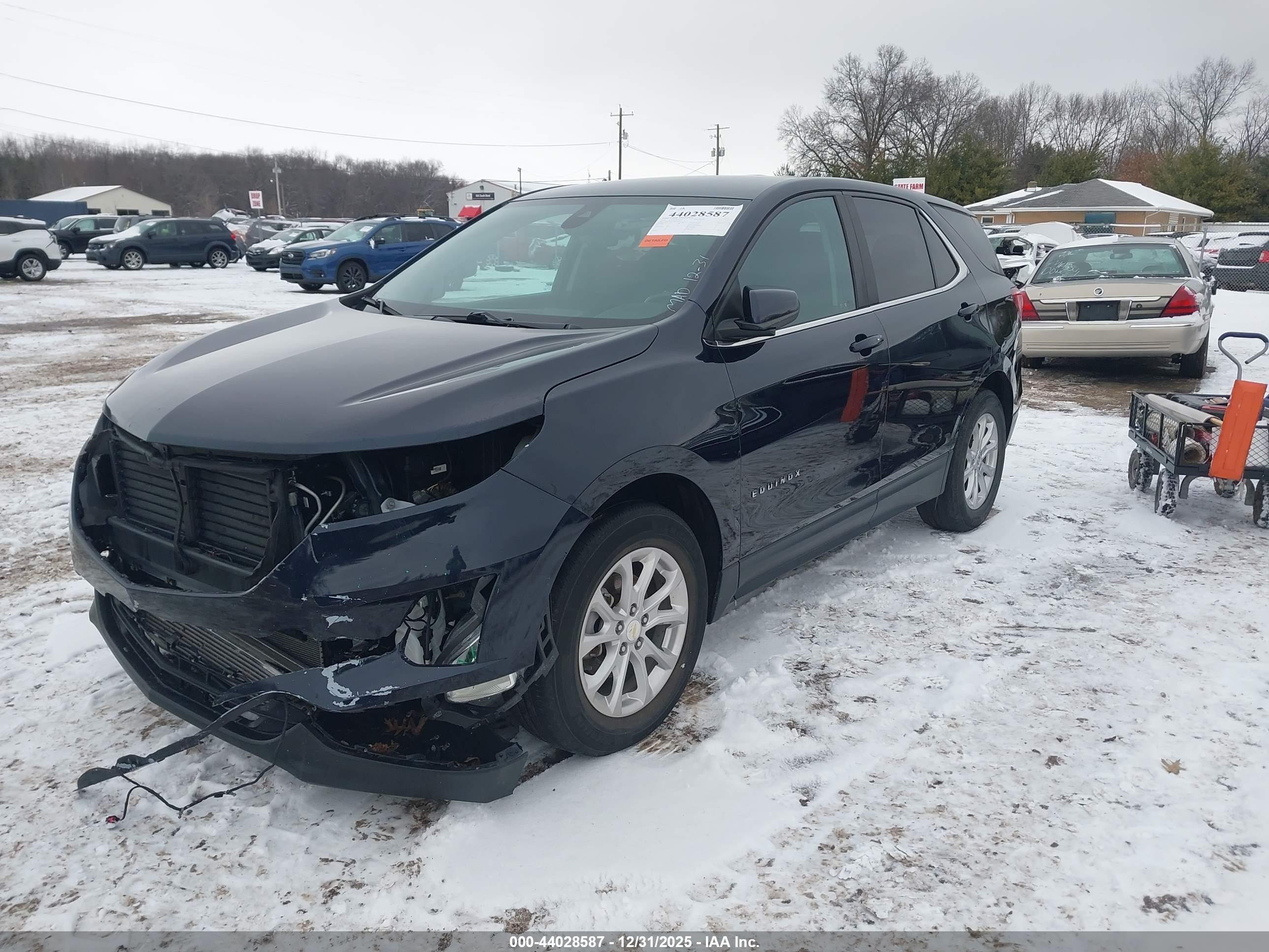 CHEVROLET EQUINOX image 2