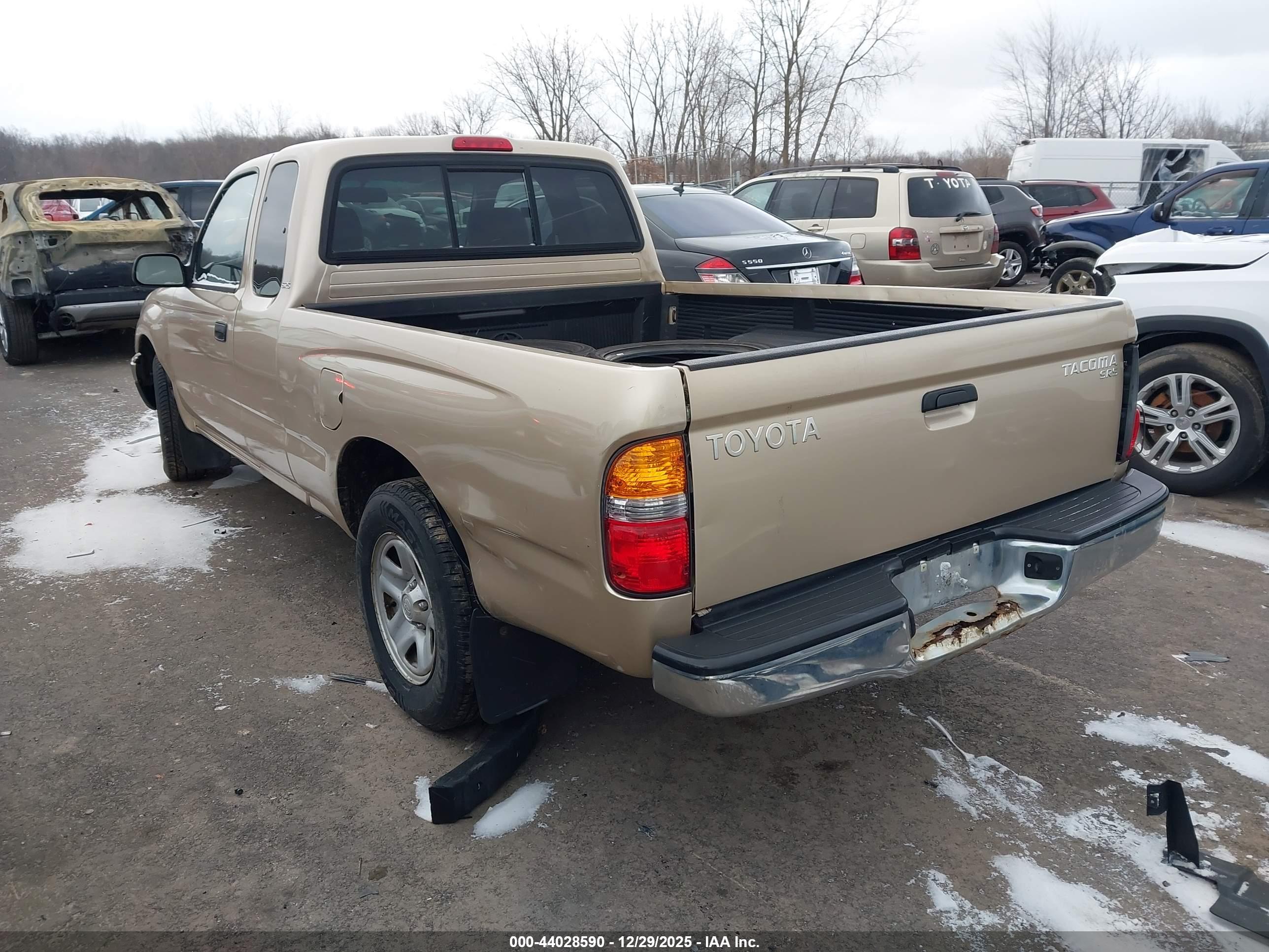 TOYOTA TACOMA image 3