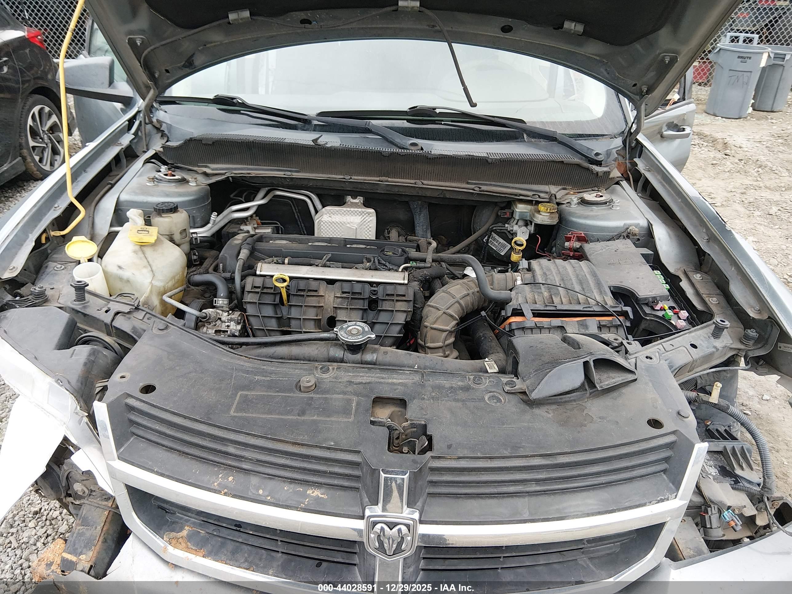 DODGE AVENGER image 10