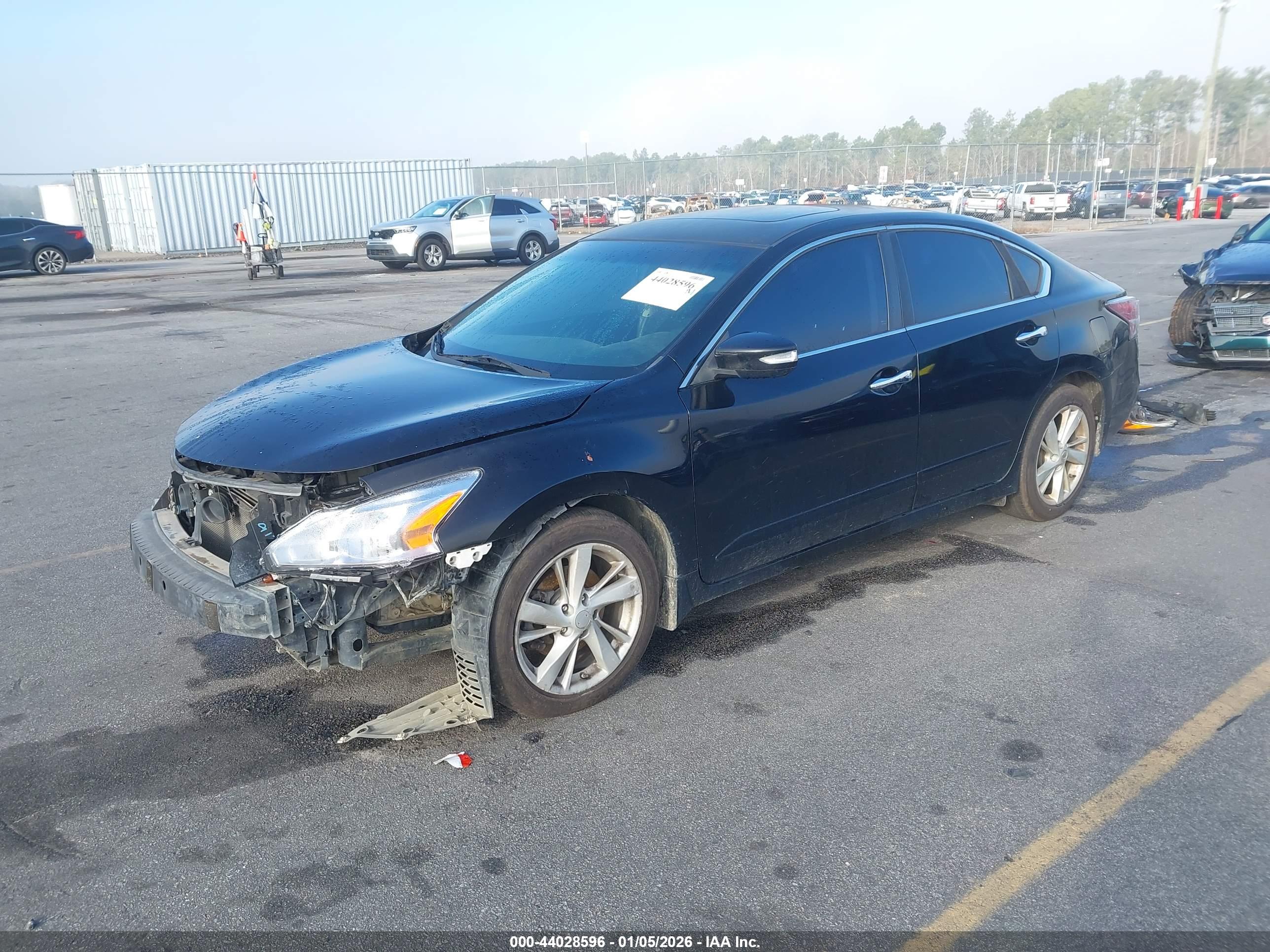 NISSAN ALTIMA image 2