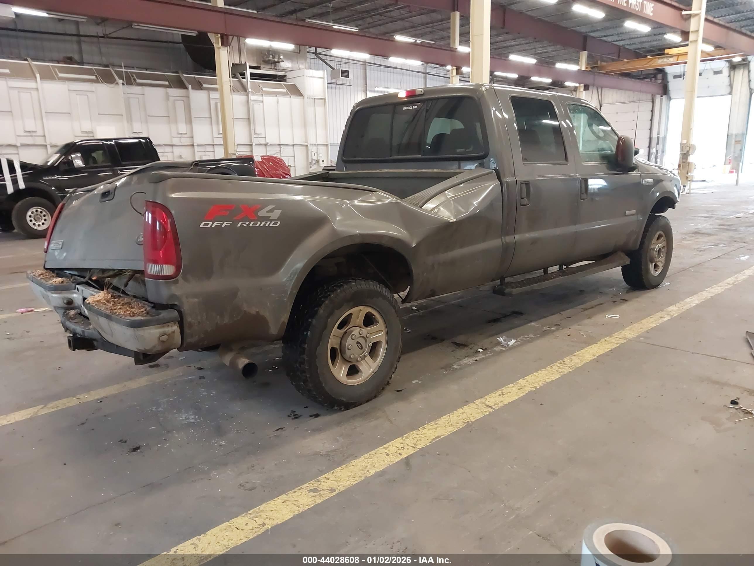 FORD F-350 image 4