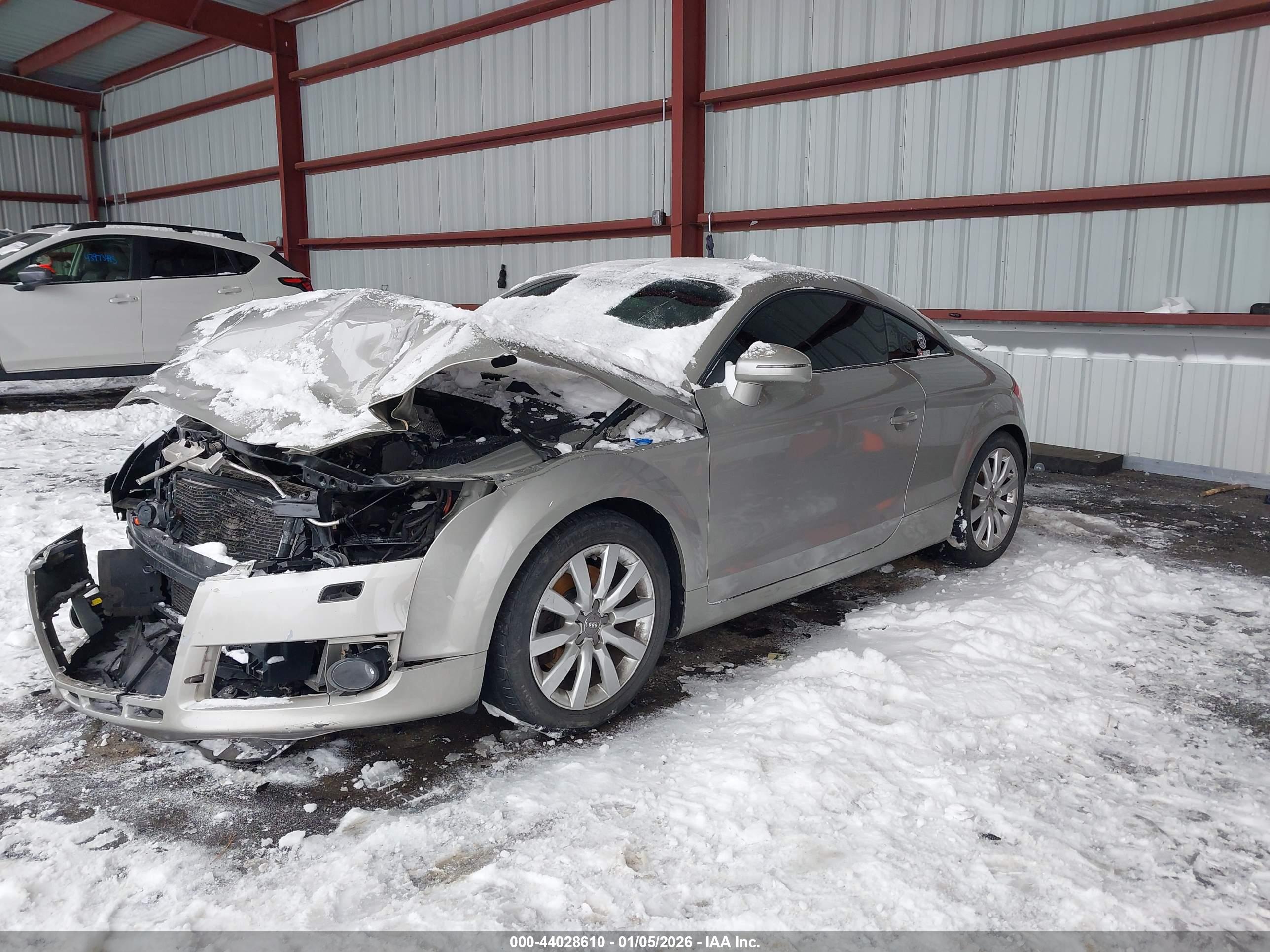 AUDI TT image 2