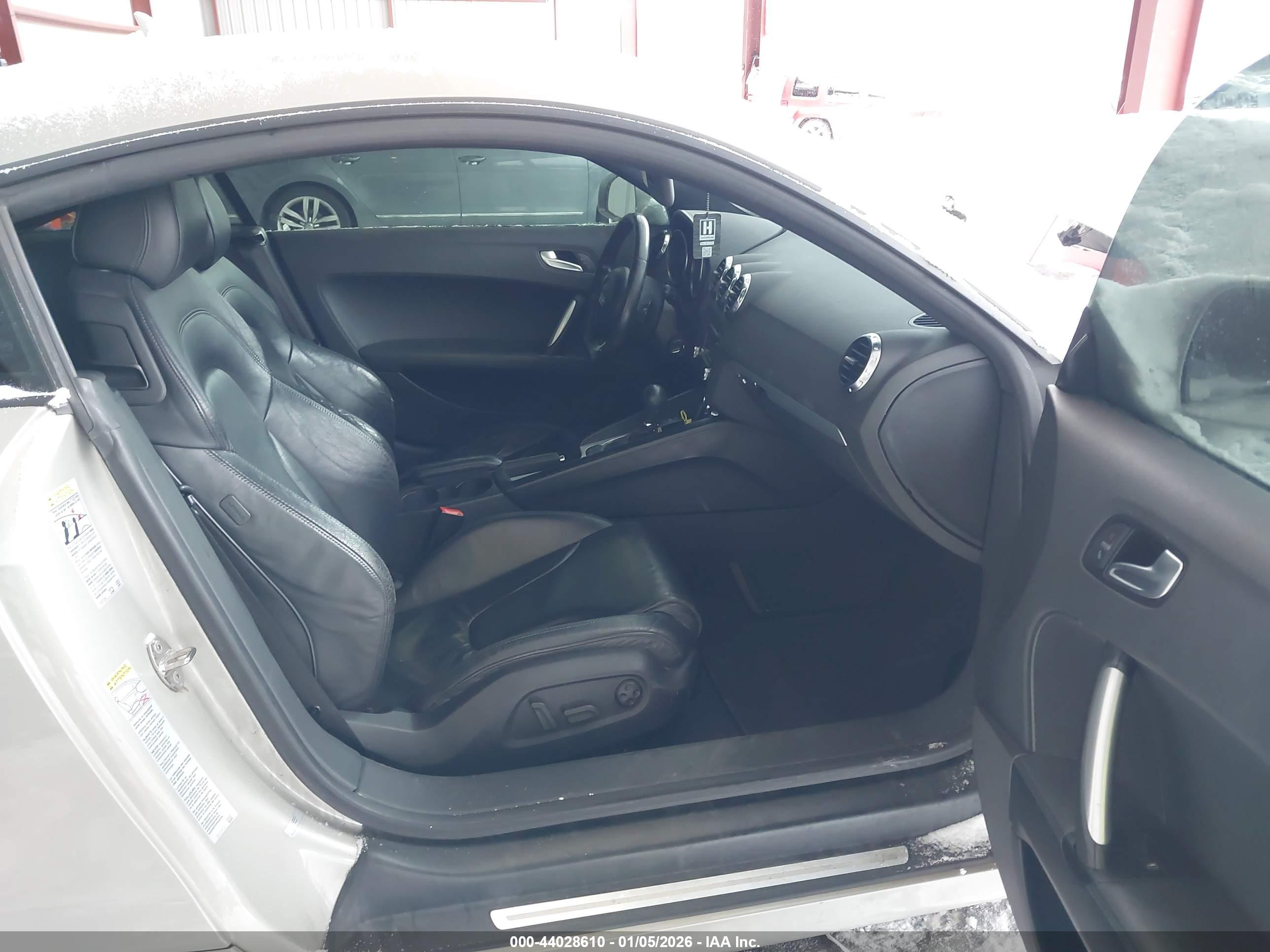 AUDI TT image 5