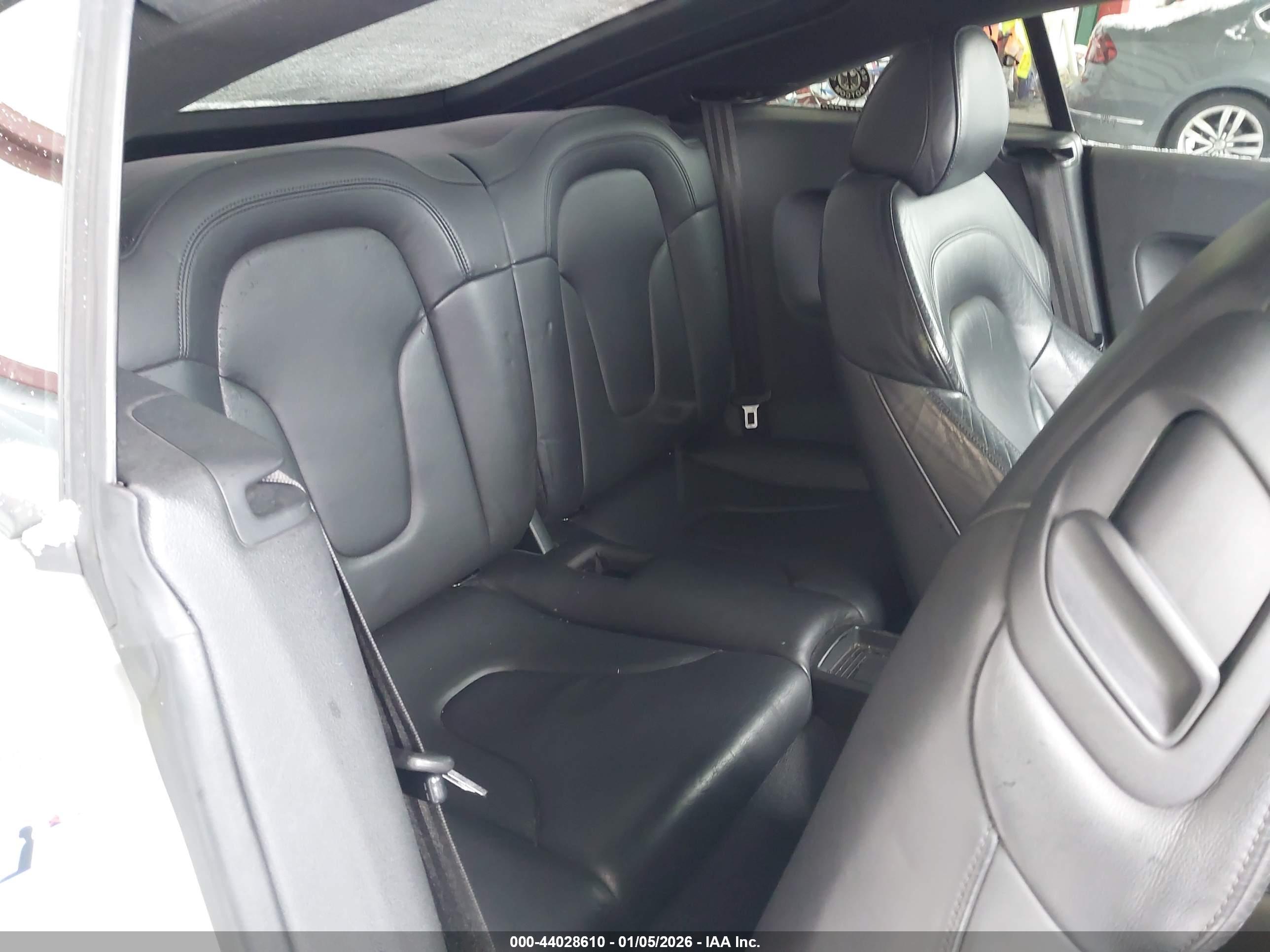 AUDI TT image 8