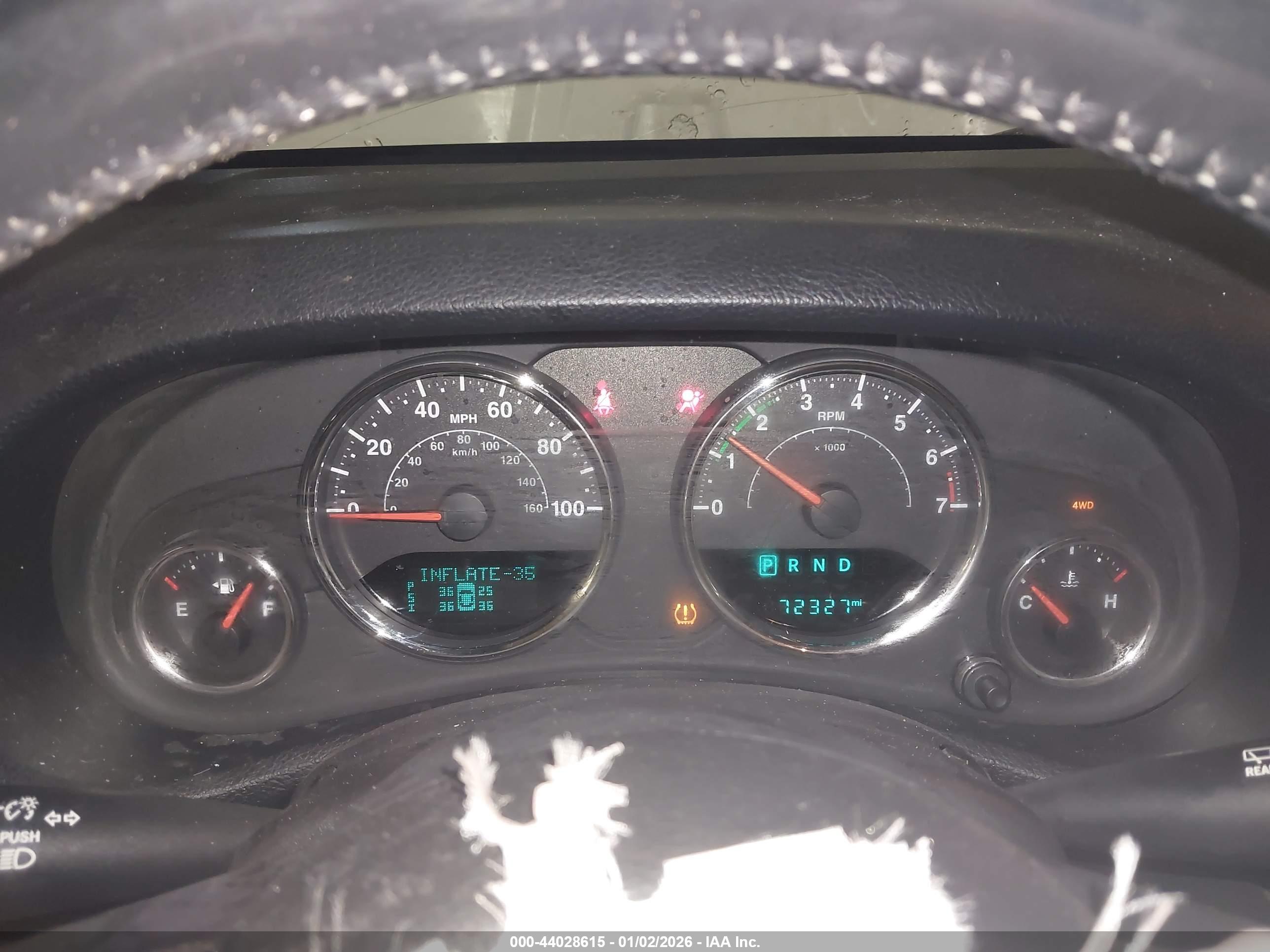 JEEP WRANGLER image 7