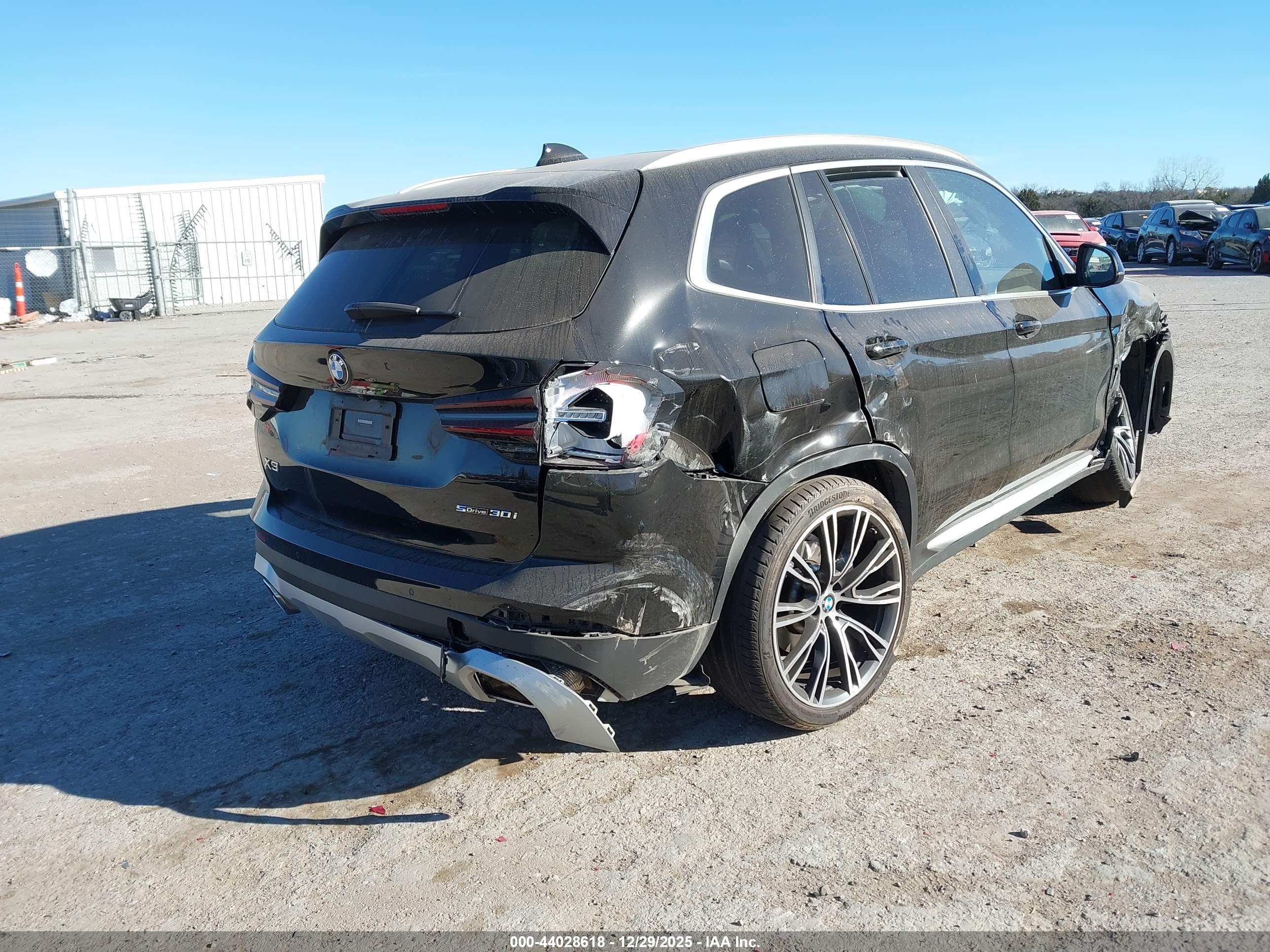 BMW X3 image 4