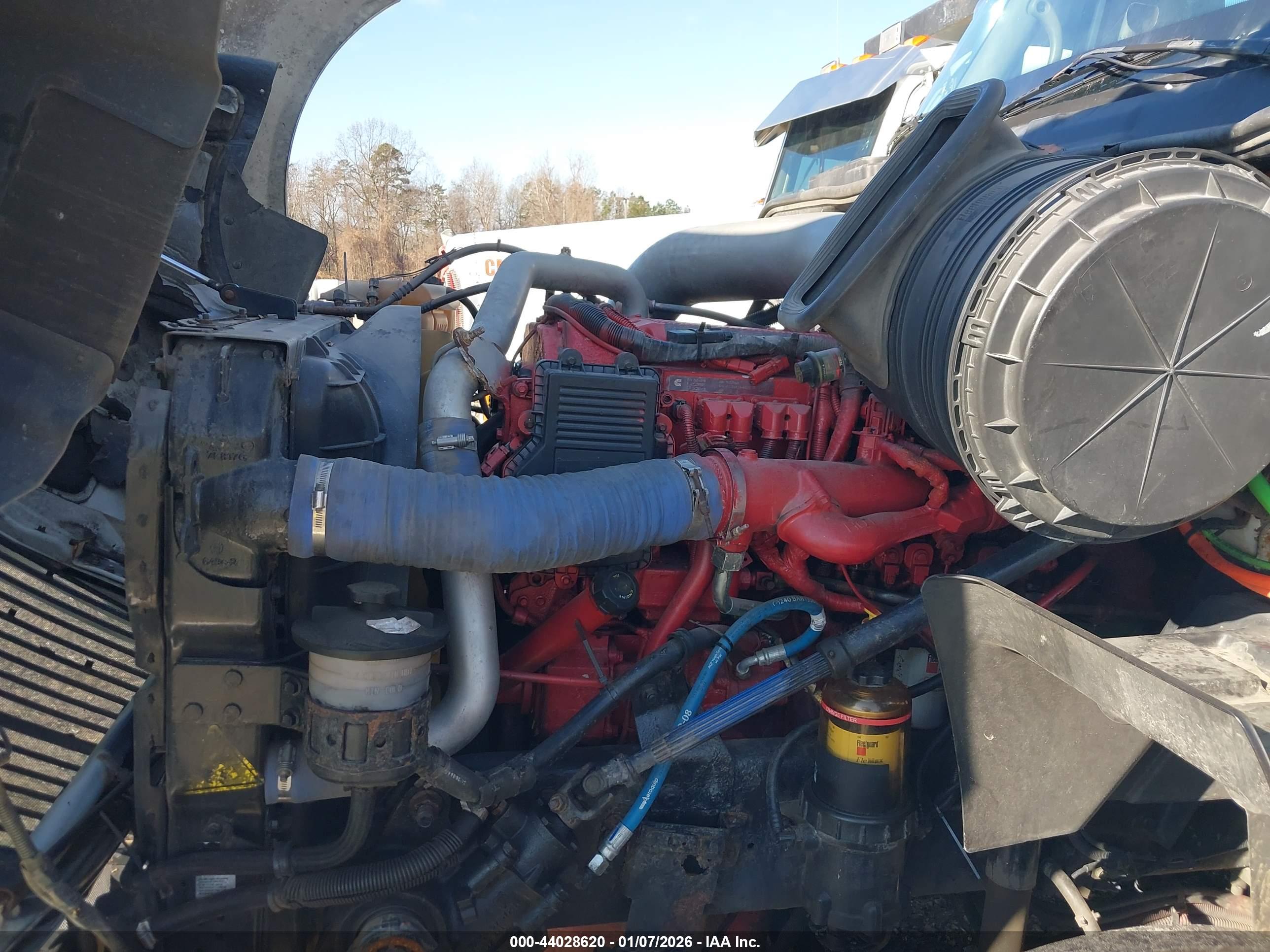 INTERNATIONAL PROSTAR image 10