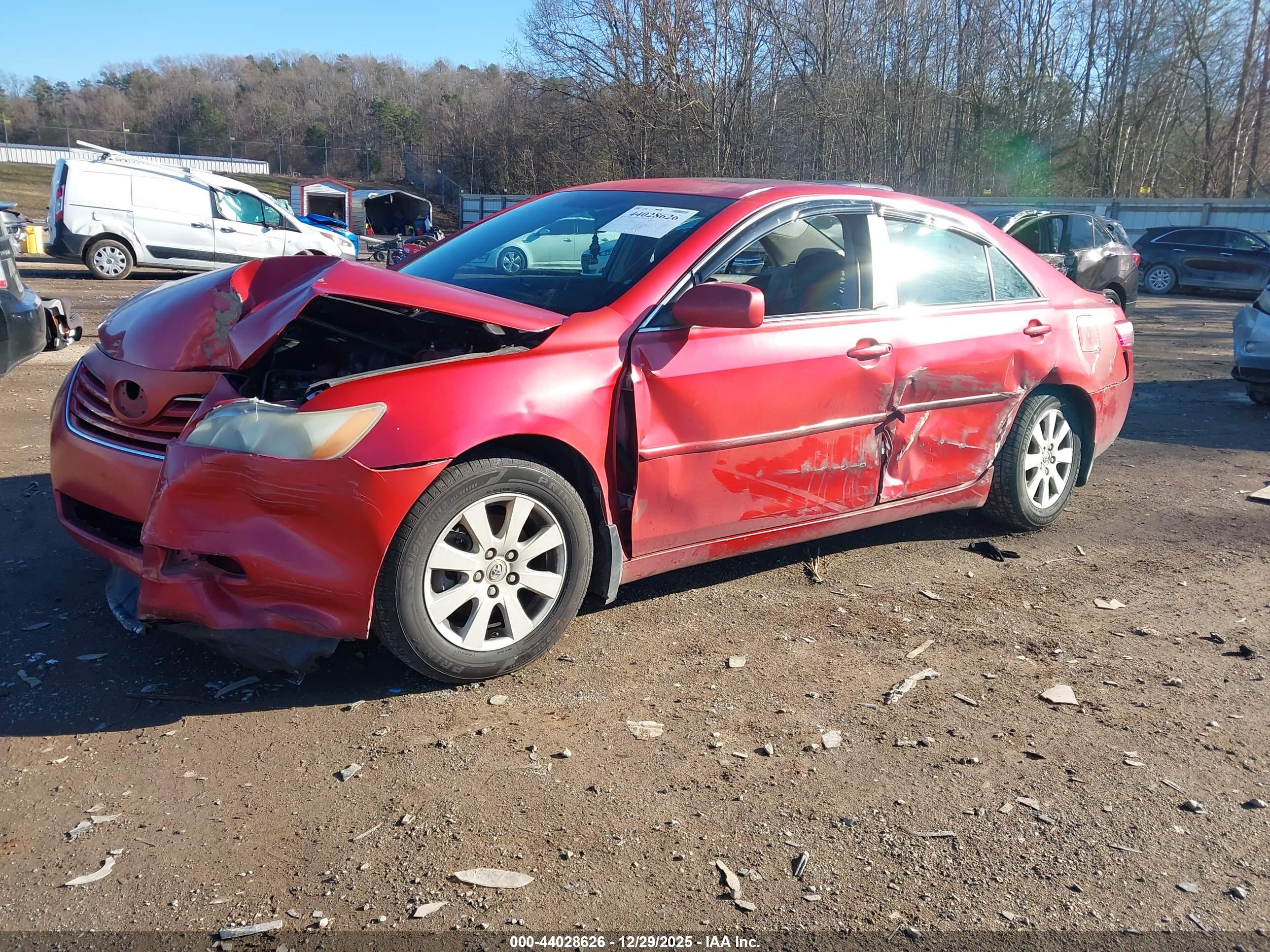 TOYOTA CAMRY image 2