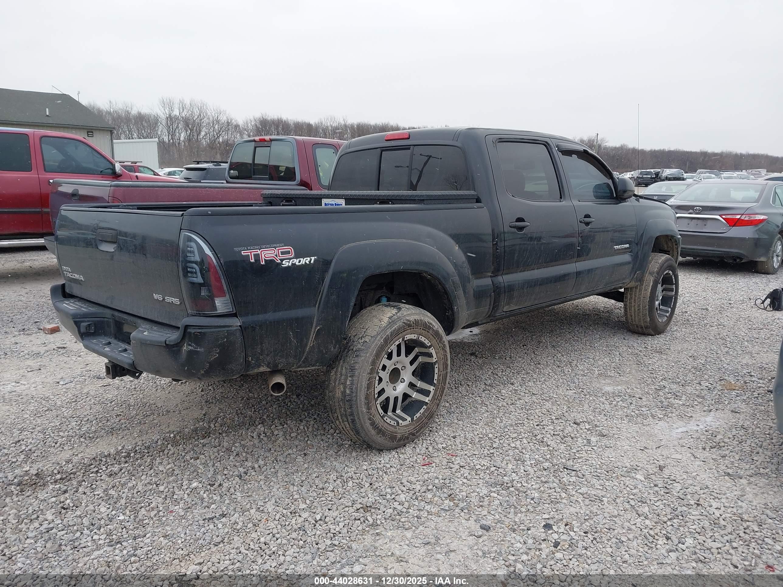 TOYOTA TACOMA image 4
