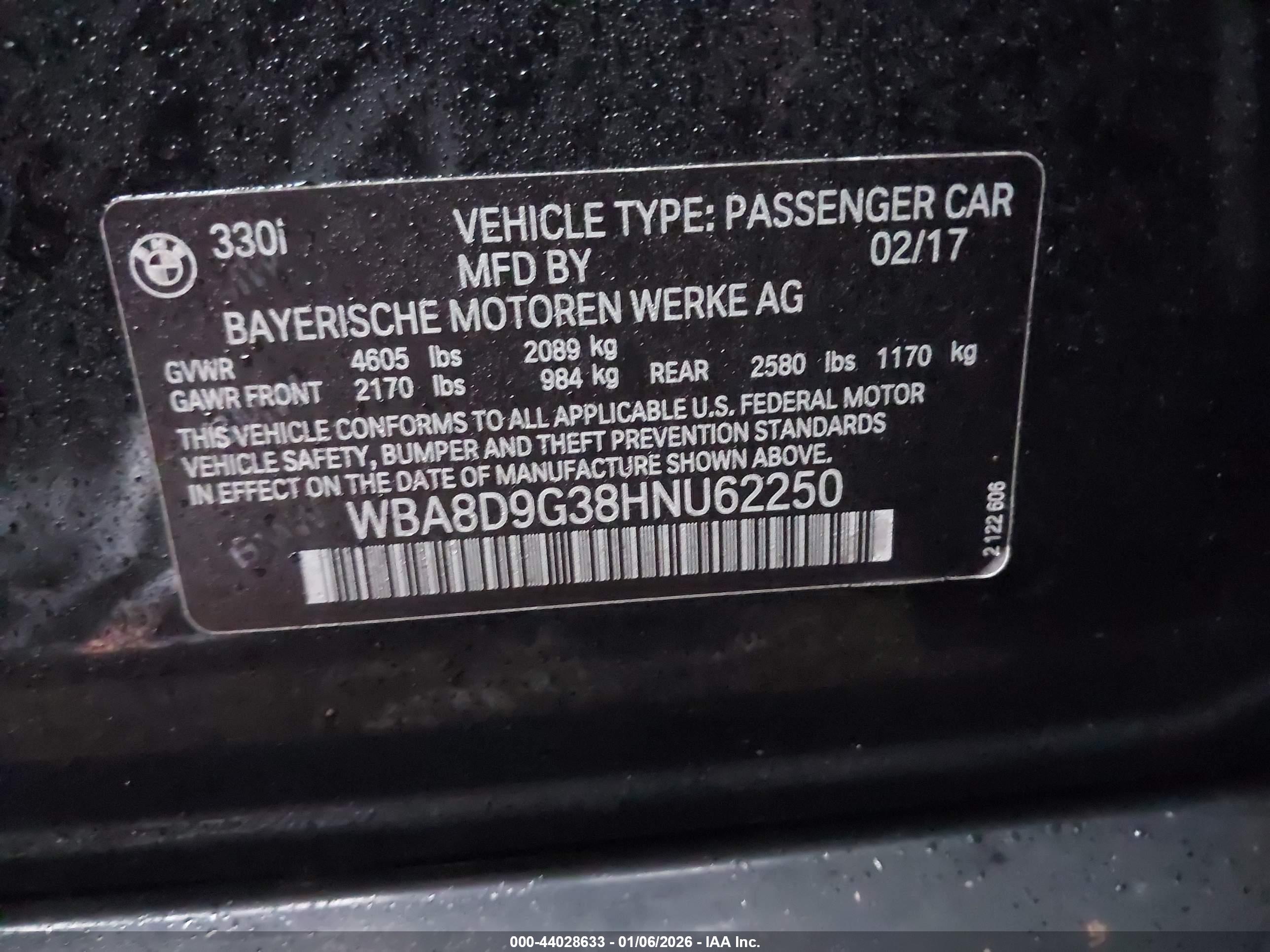 BMW 330I image 9