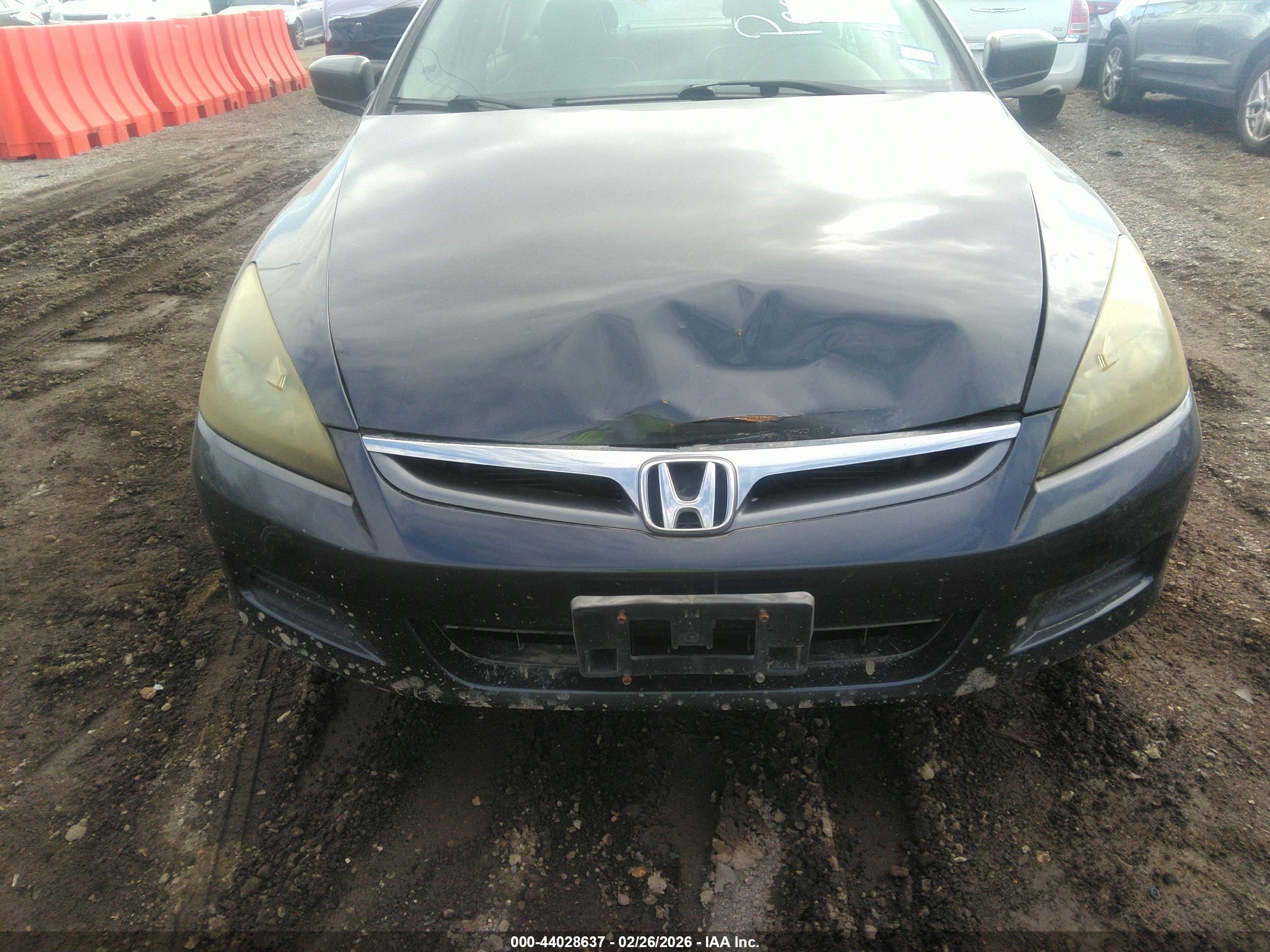 HONDA ACCORD image 6