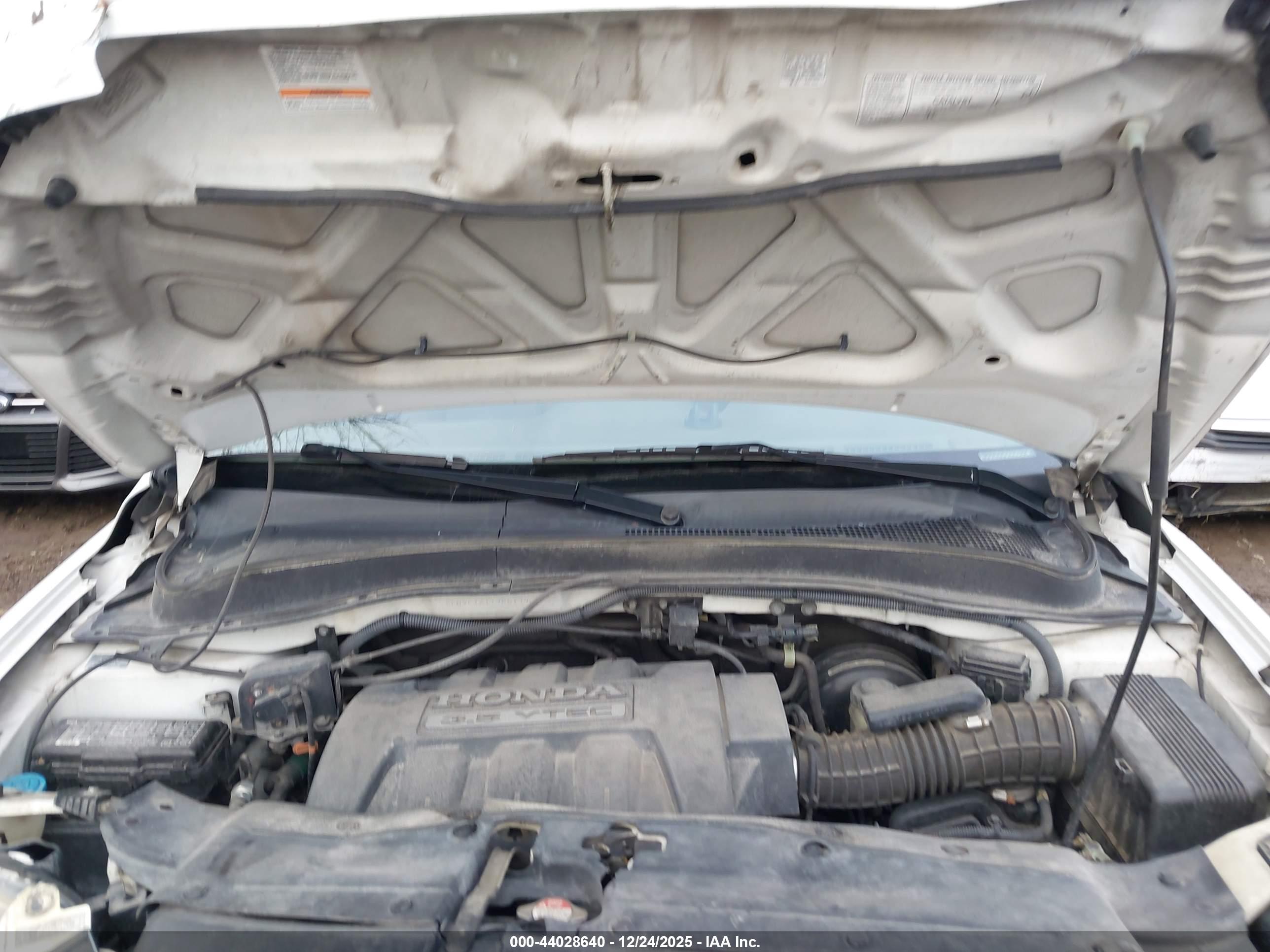 HONDA PILOT image 10
