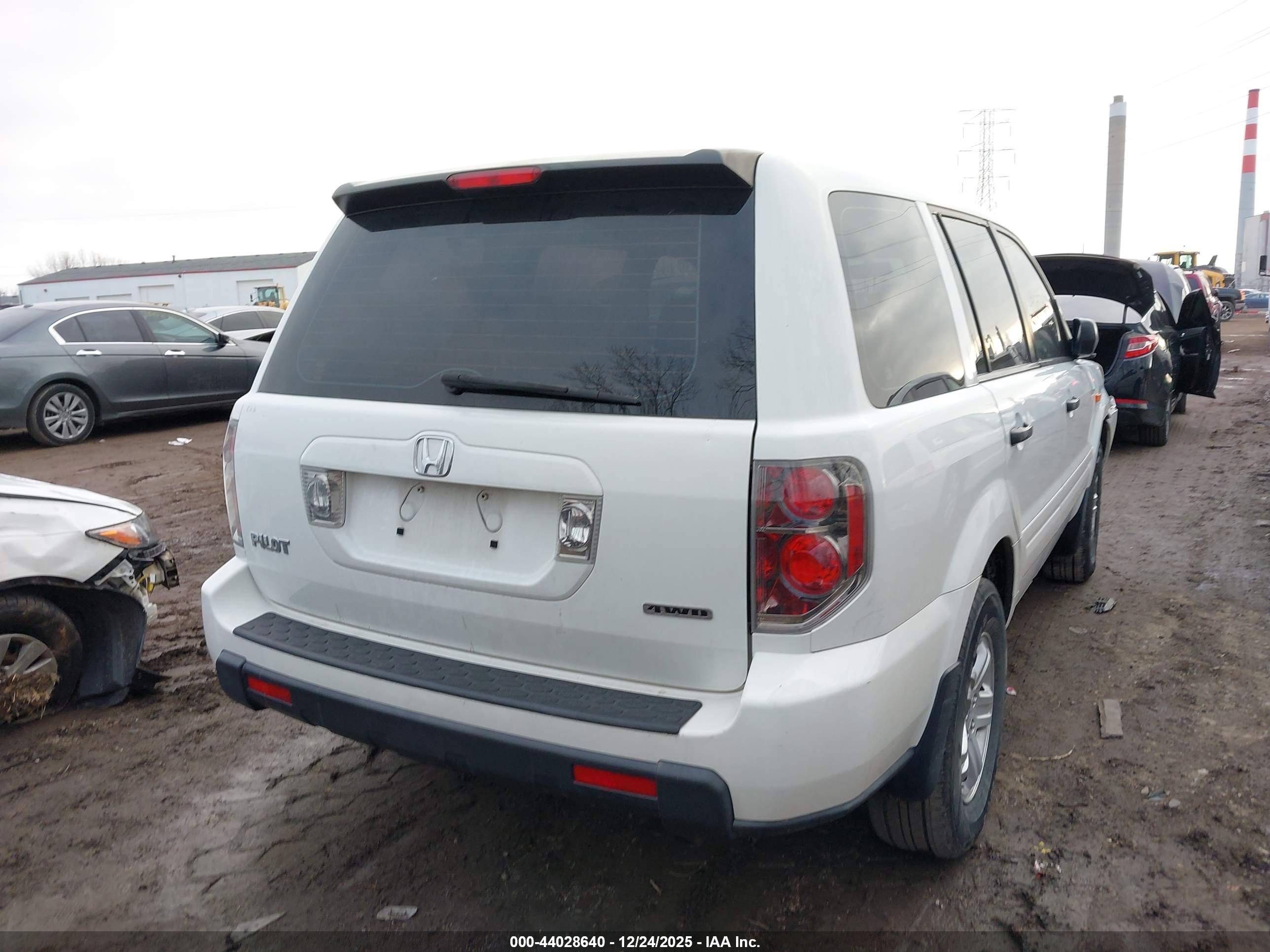 HONDA PILOT image 4