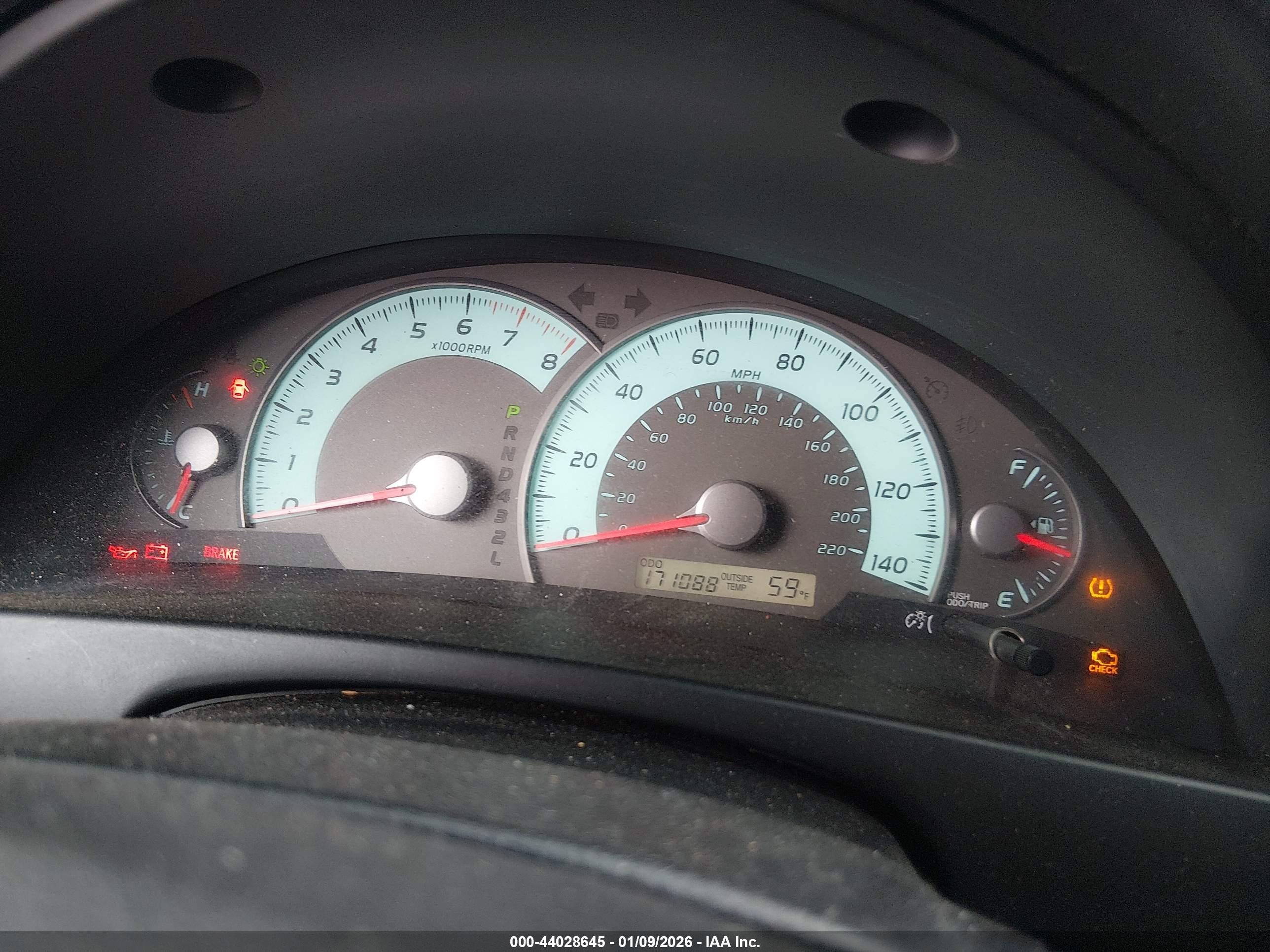 TOYOTA CAMRY image 7