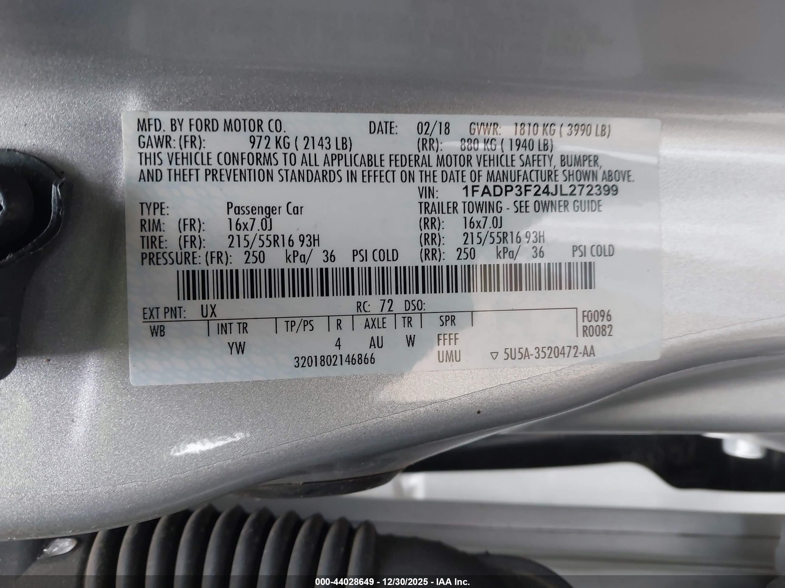 FORD FOCUS image 9