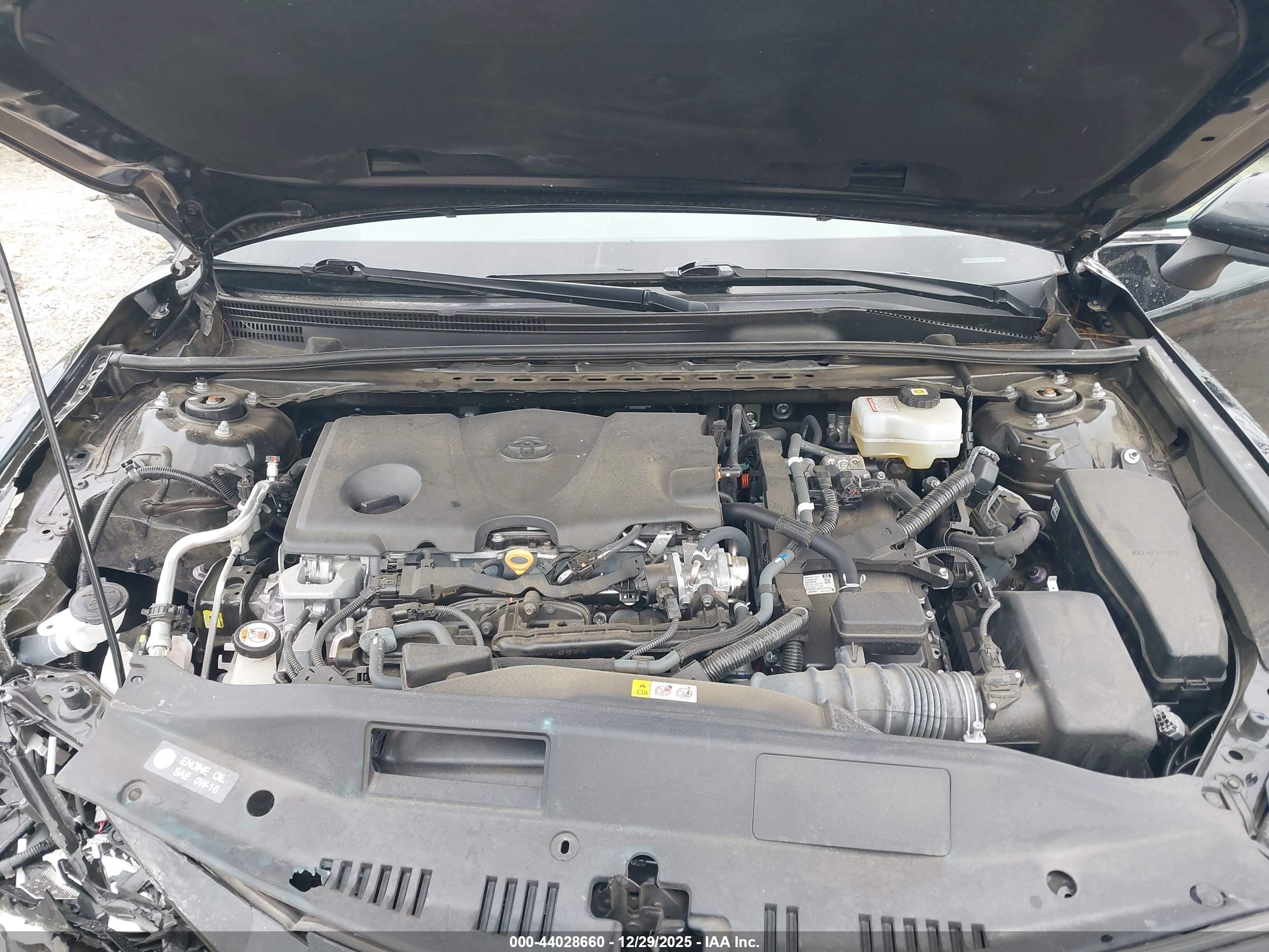 TOYOTA CAMRY image 10