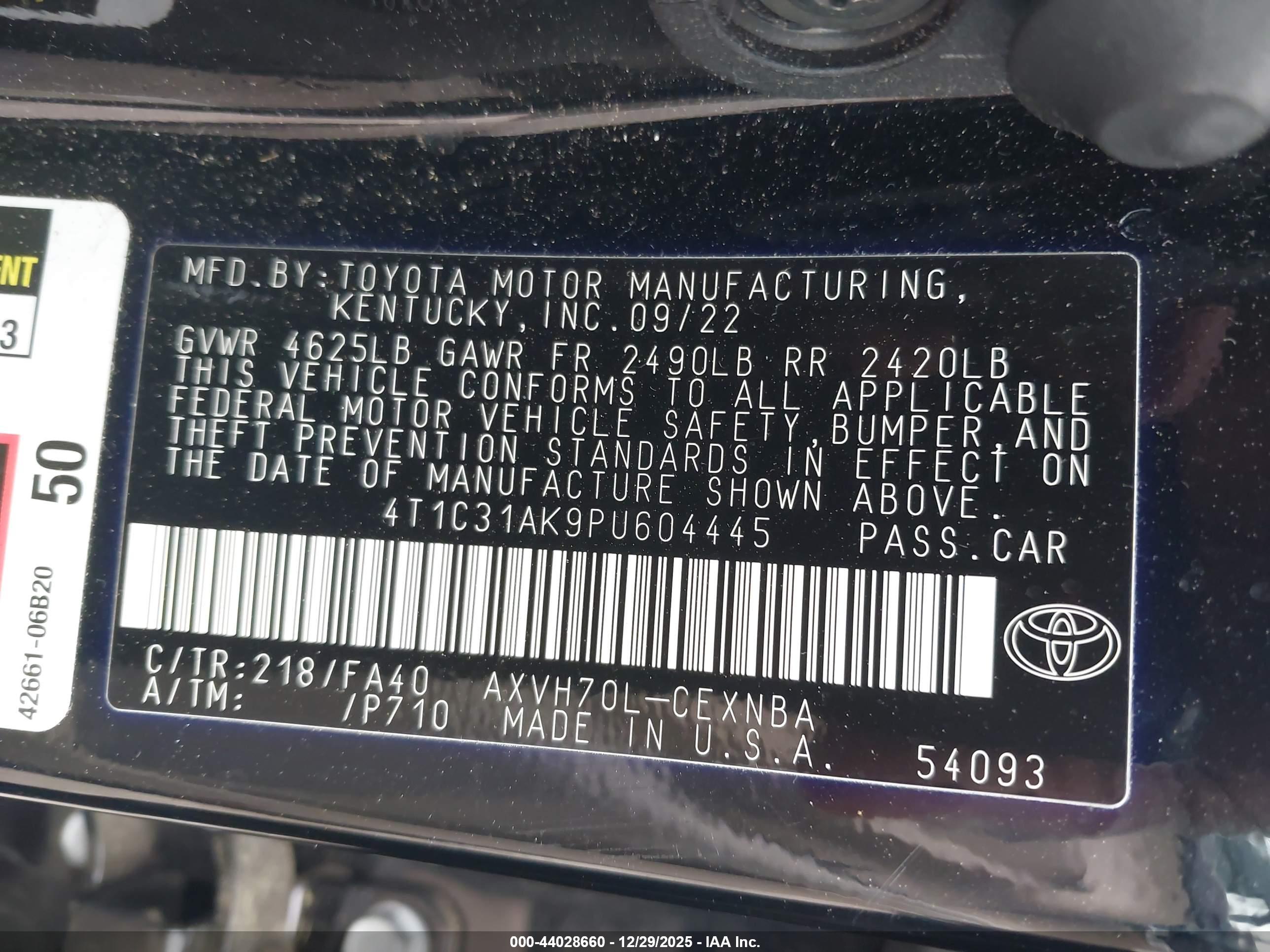 TOYOTA CAMRY image 9