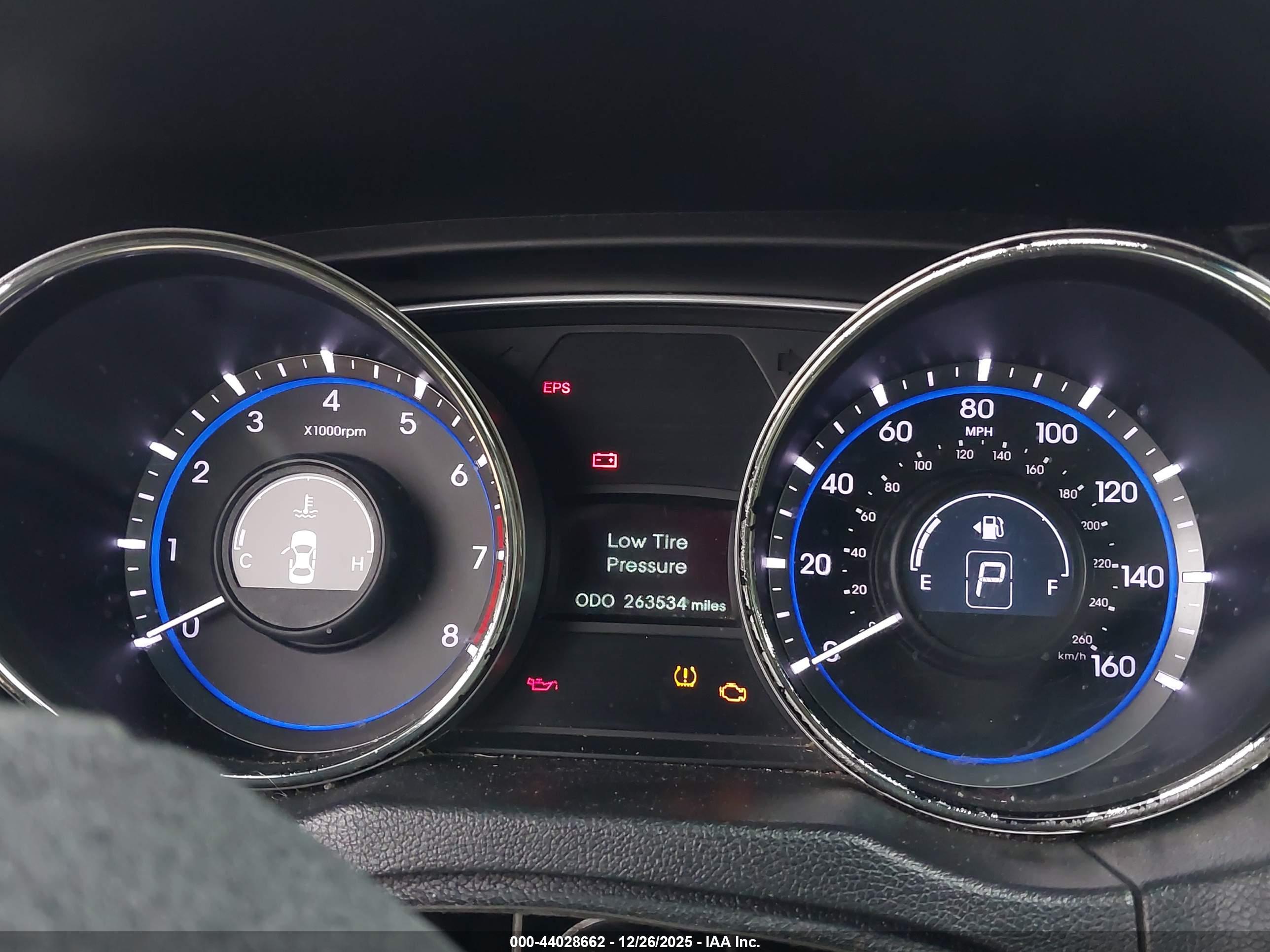 HYUNDAI SONATA image 7