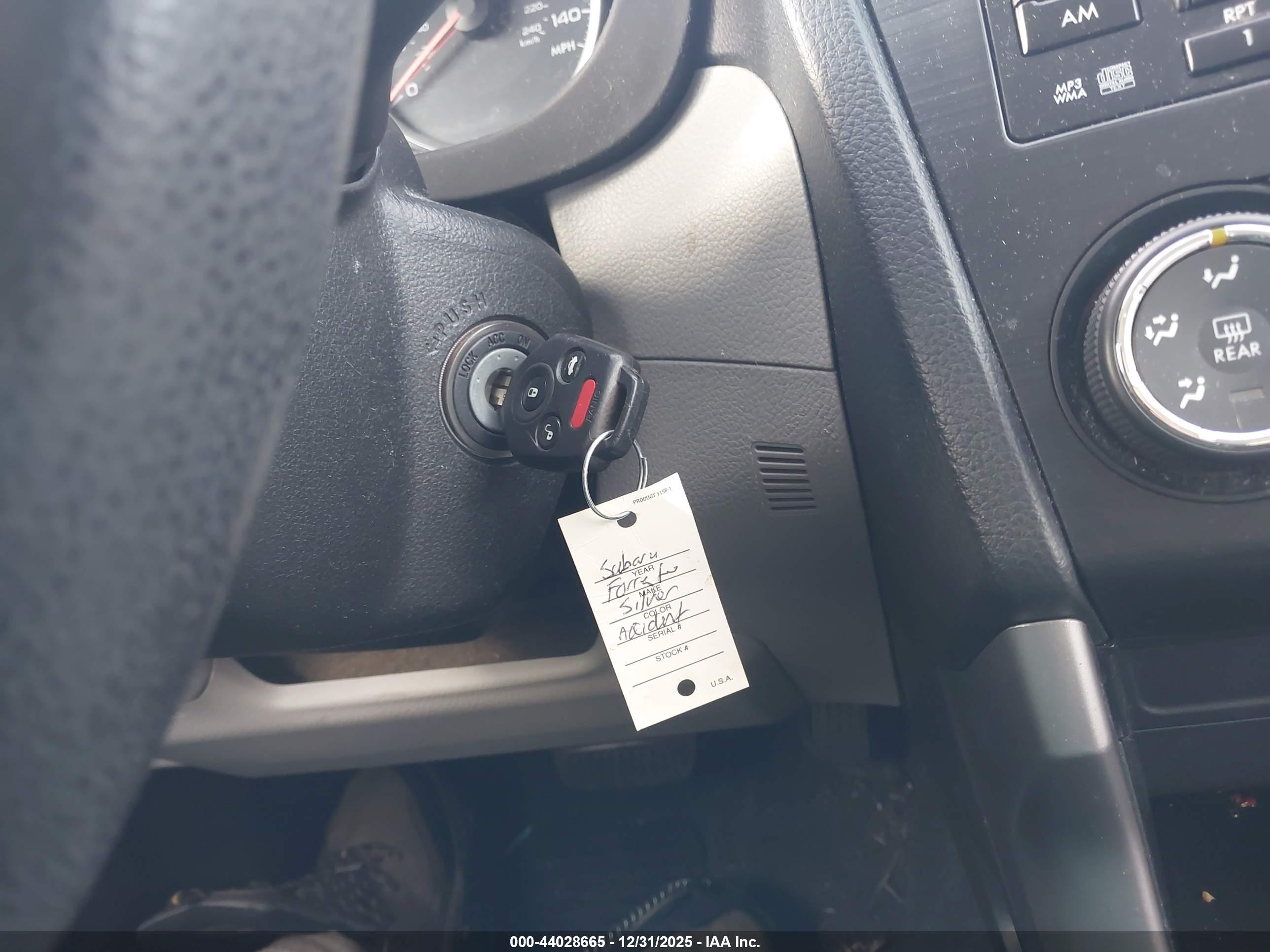 SUBARU FORESTER image 11