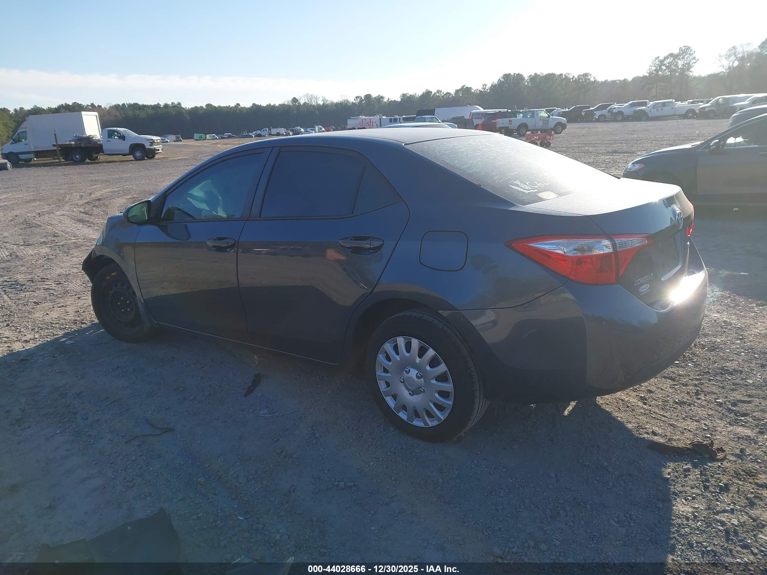 TOYOTA COROLLA image 3