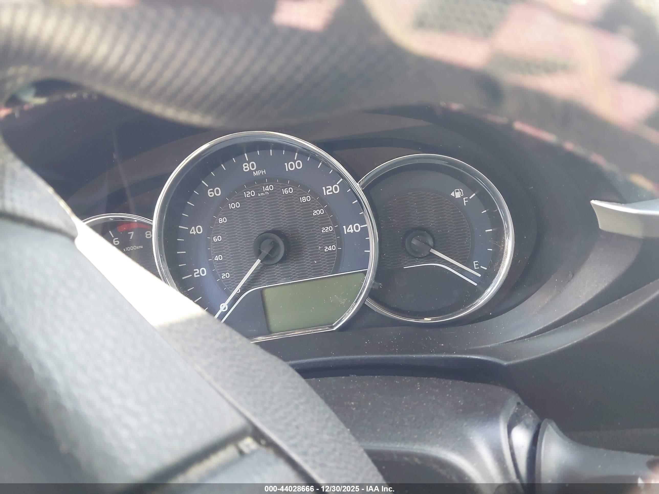 TOYOTA COROLLA image 7