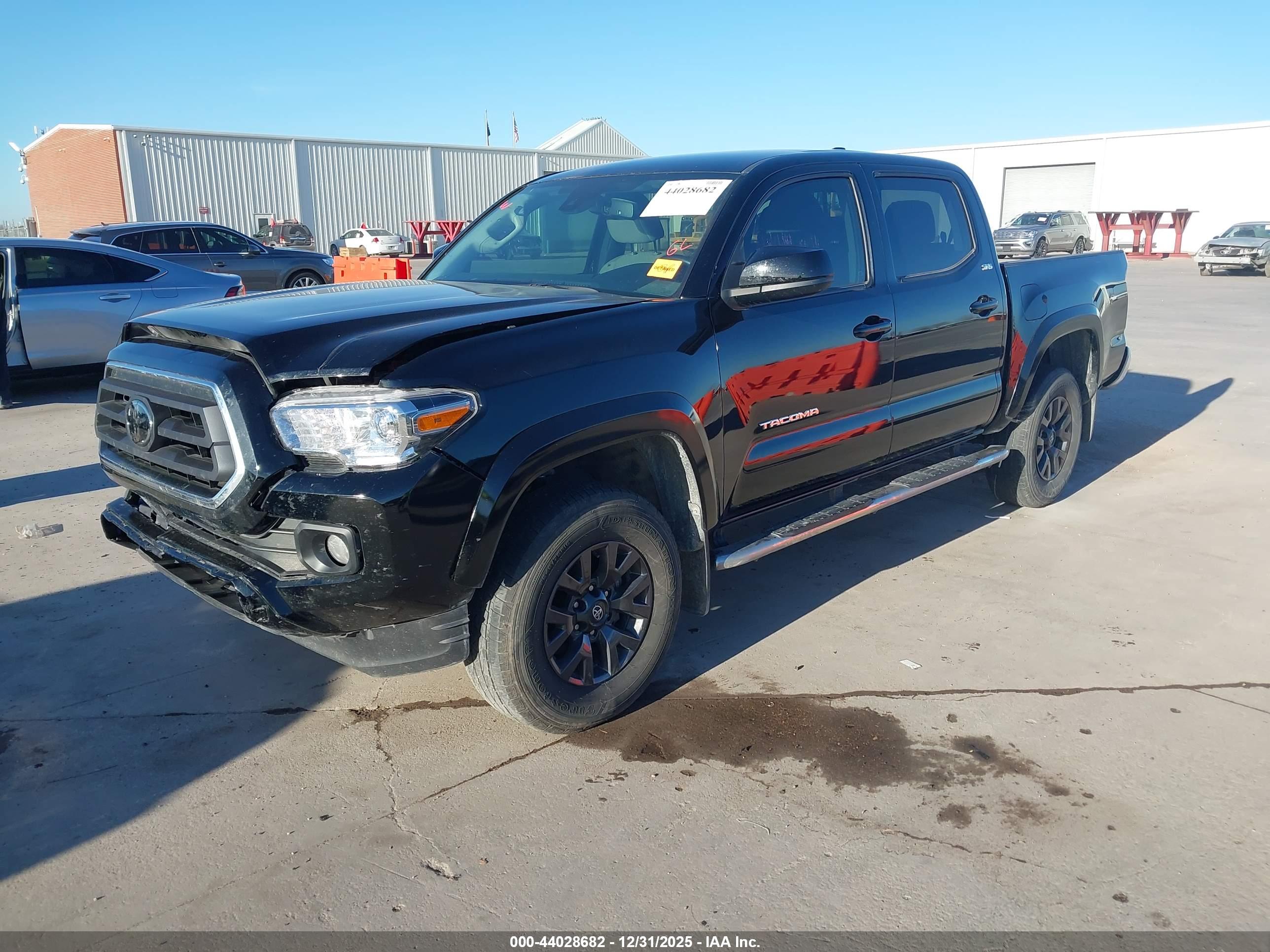 TOYOTA TACOMA image 2