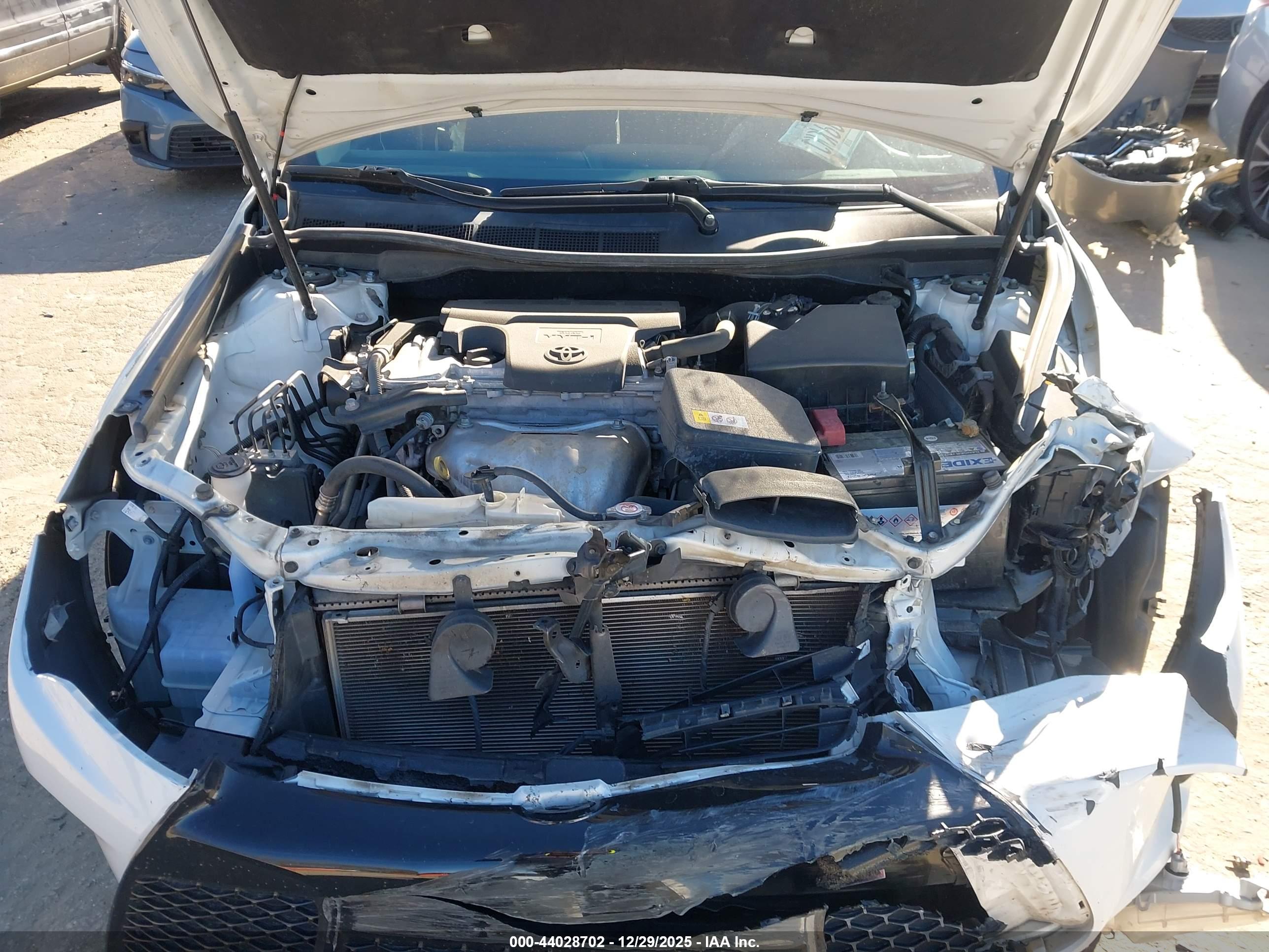 TOYOTA CAMRY image 10