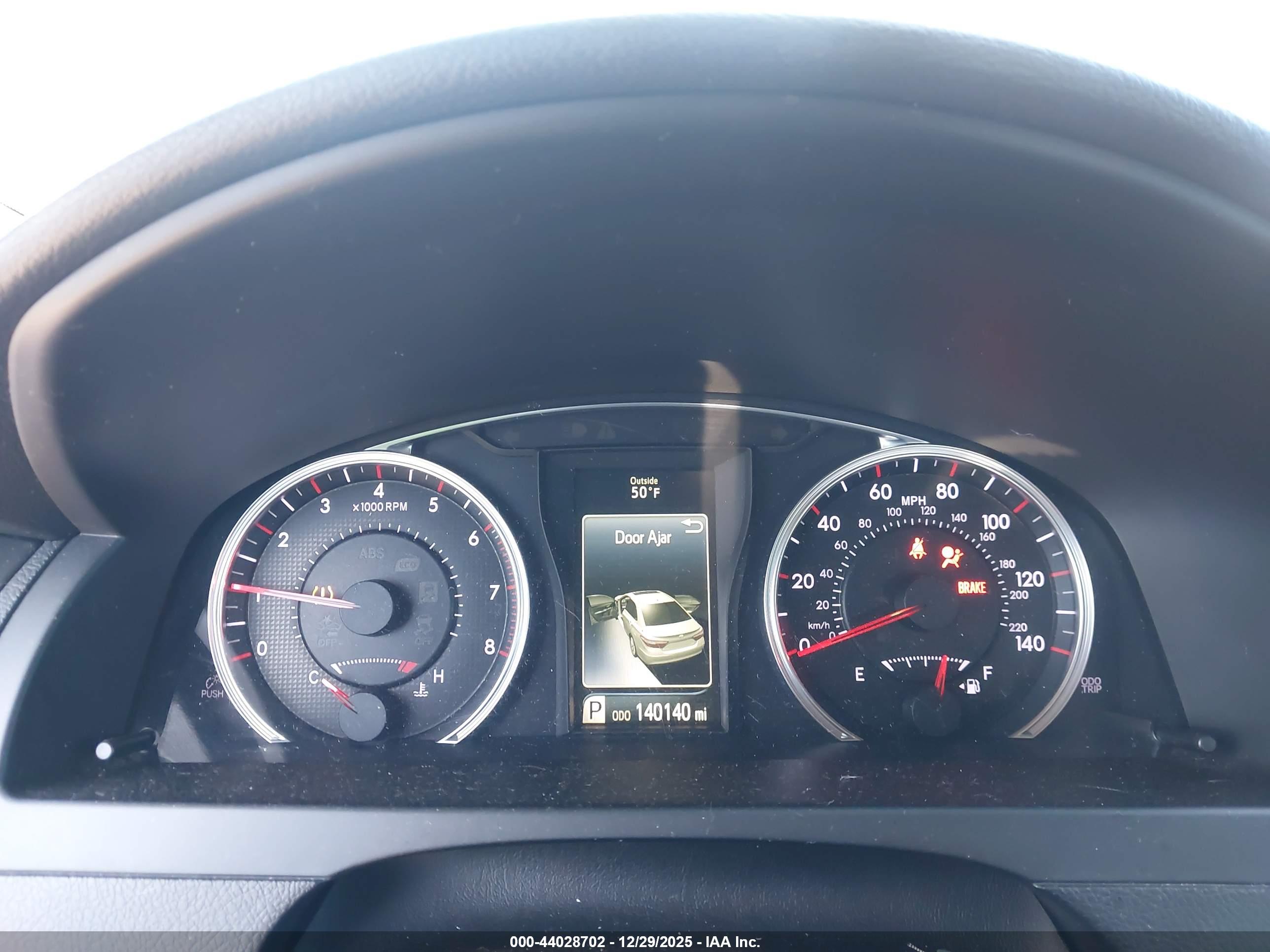 TOYOTA CAMRY image 7