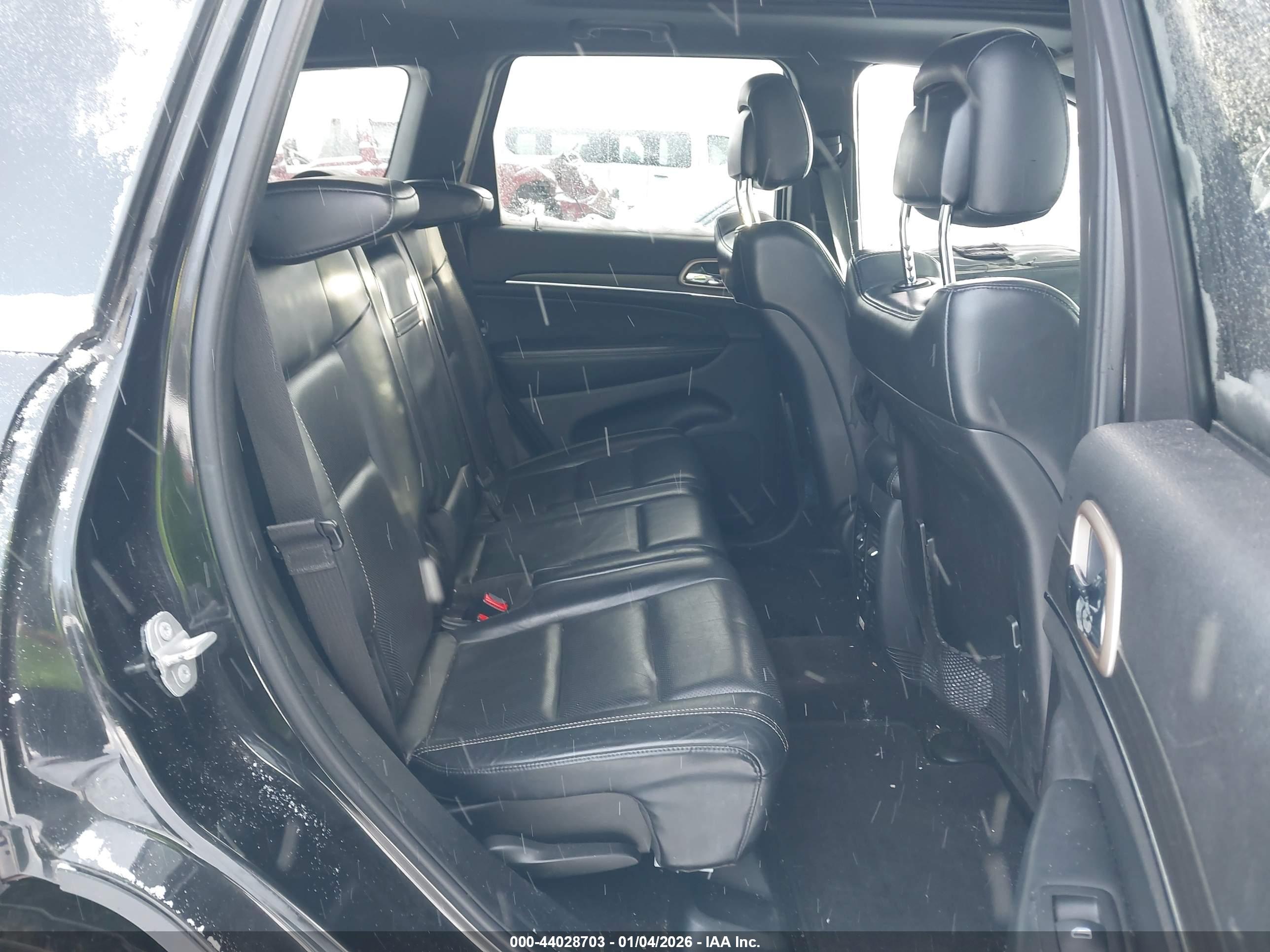 JEEP GRAND image 8