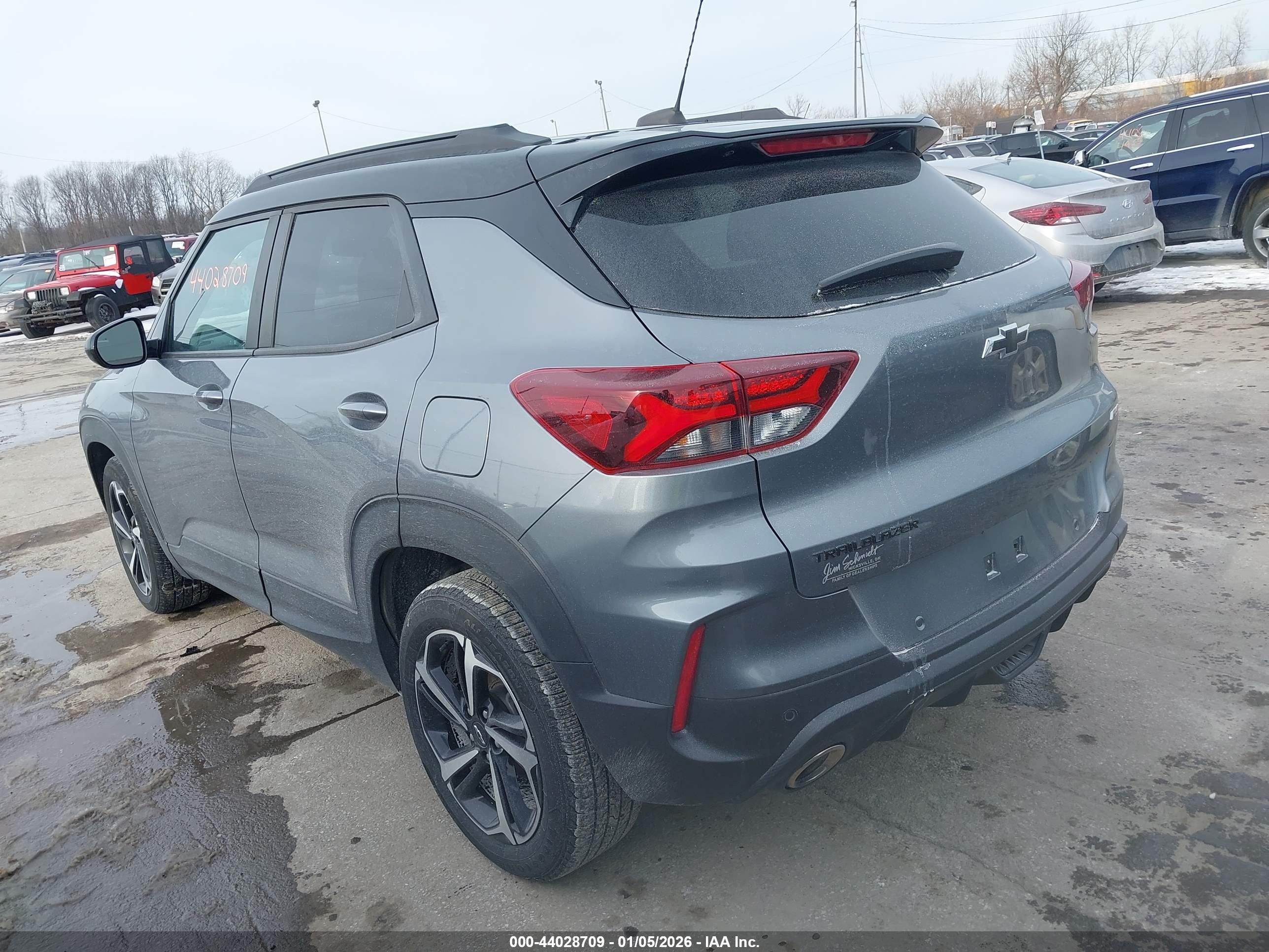 CHEVROLET TRAILBLAZER image 3